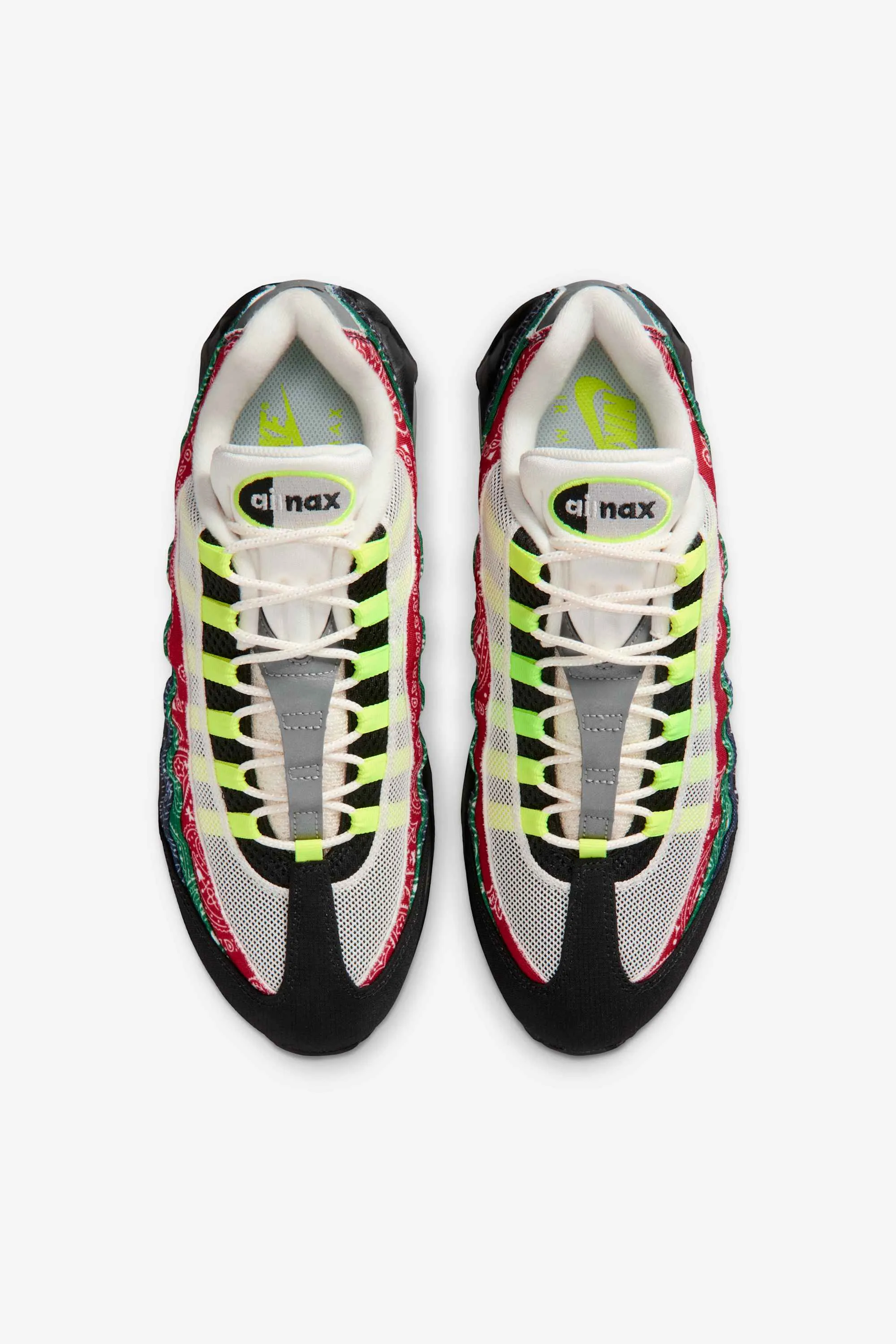 000000_Nike-Air-Max-95-Big-Bubble_PAISLEY-BANDANA_IQ0620-100_img3