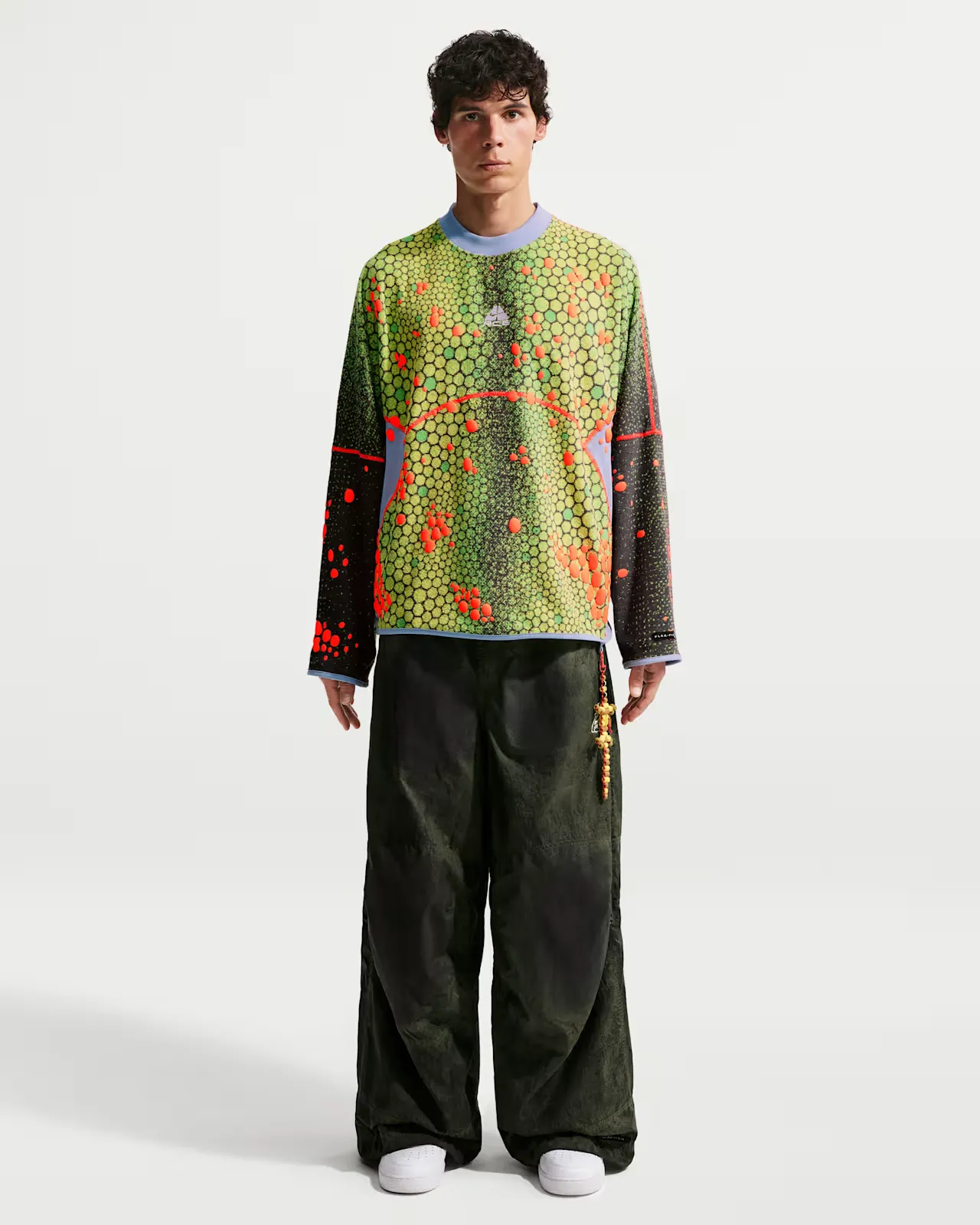 000000_CPFM-x-Nike-ACG-Crewneck-Sweatshirt_MULTICOLOR_IH1453-920_img3