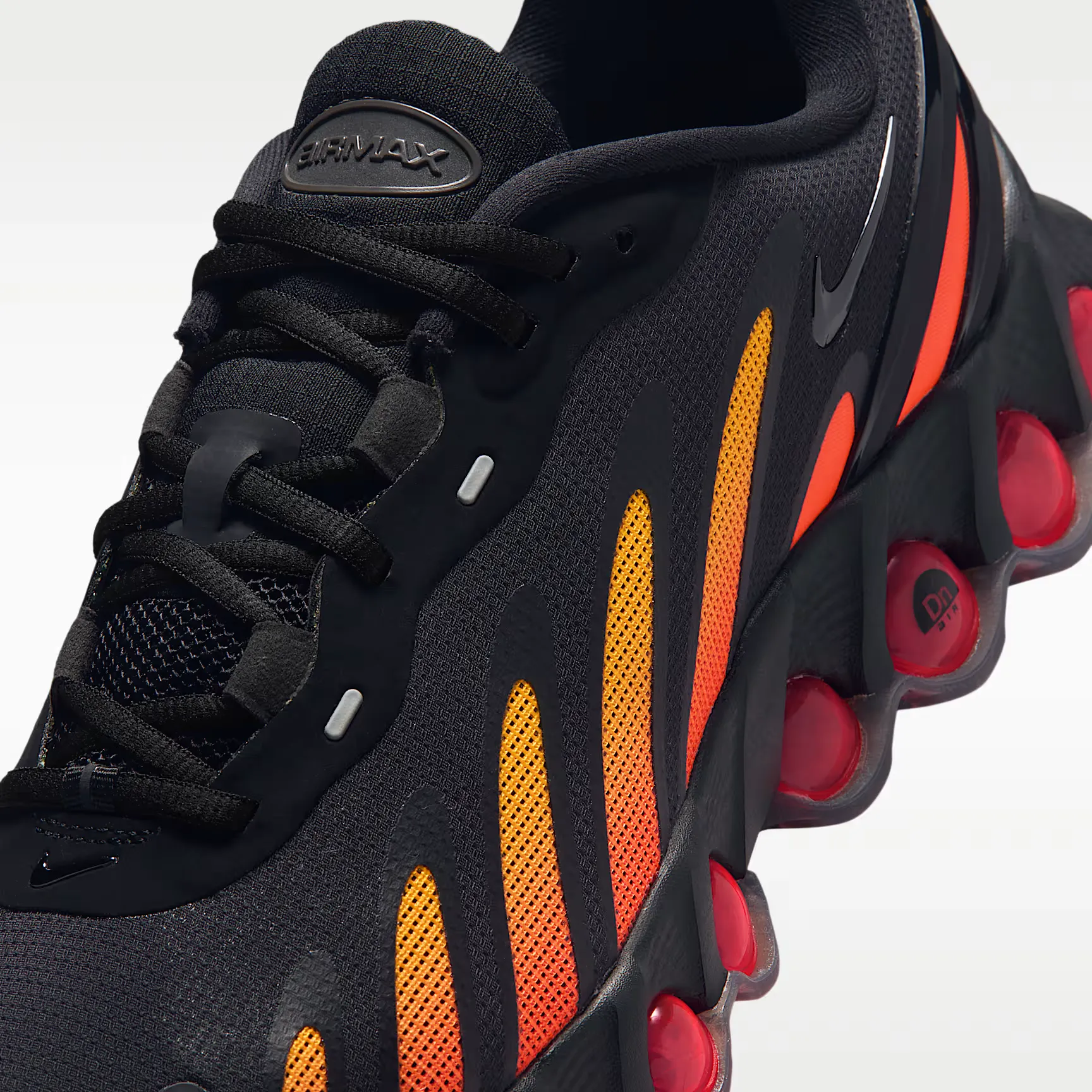 000000_Nike-Air-Max-DN8_BLACK-DARK-COPPER-HYPER-CRIMSON_IH4119-011_img6