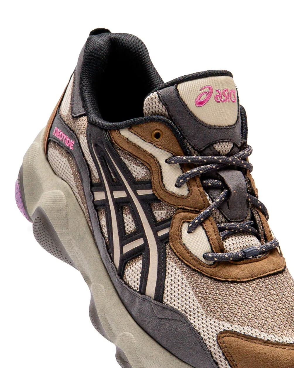 Studio Hagel x ASICS Neotide 