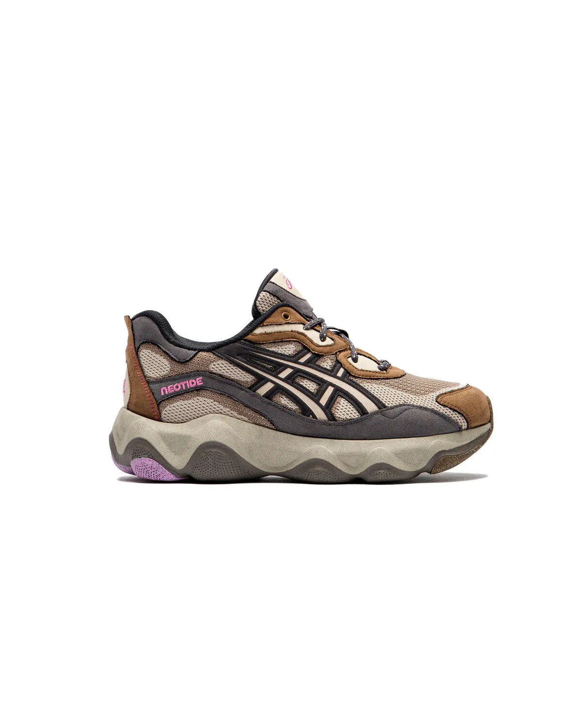 Studio Hagel x ASICS Neotide 