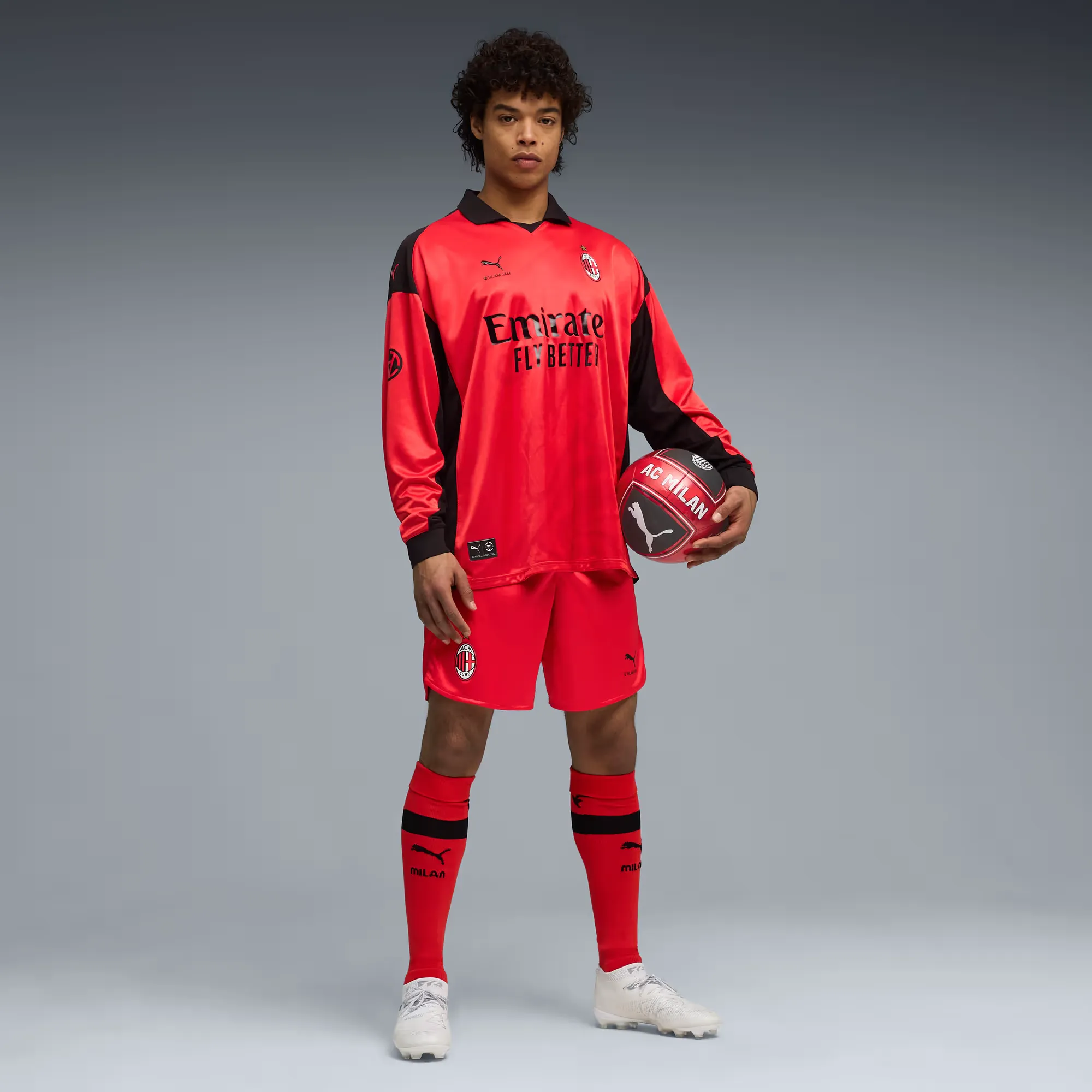 000000_Puma-AC-Milan-x-Slam-Jam-Short_FOR-ALL-TIME-RED_787638-02_img2