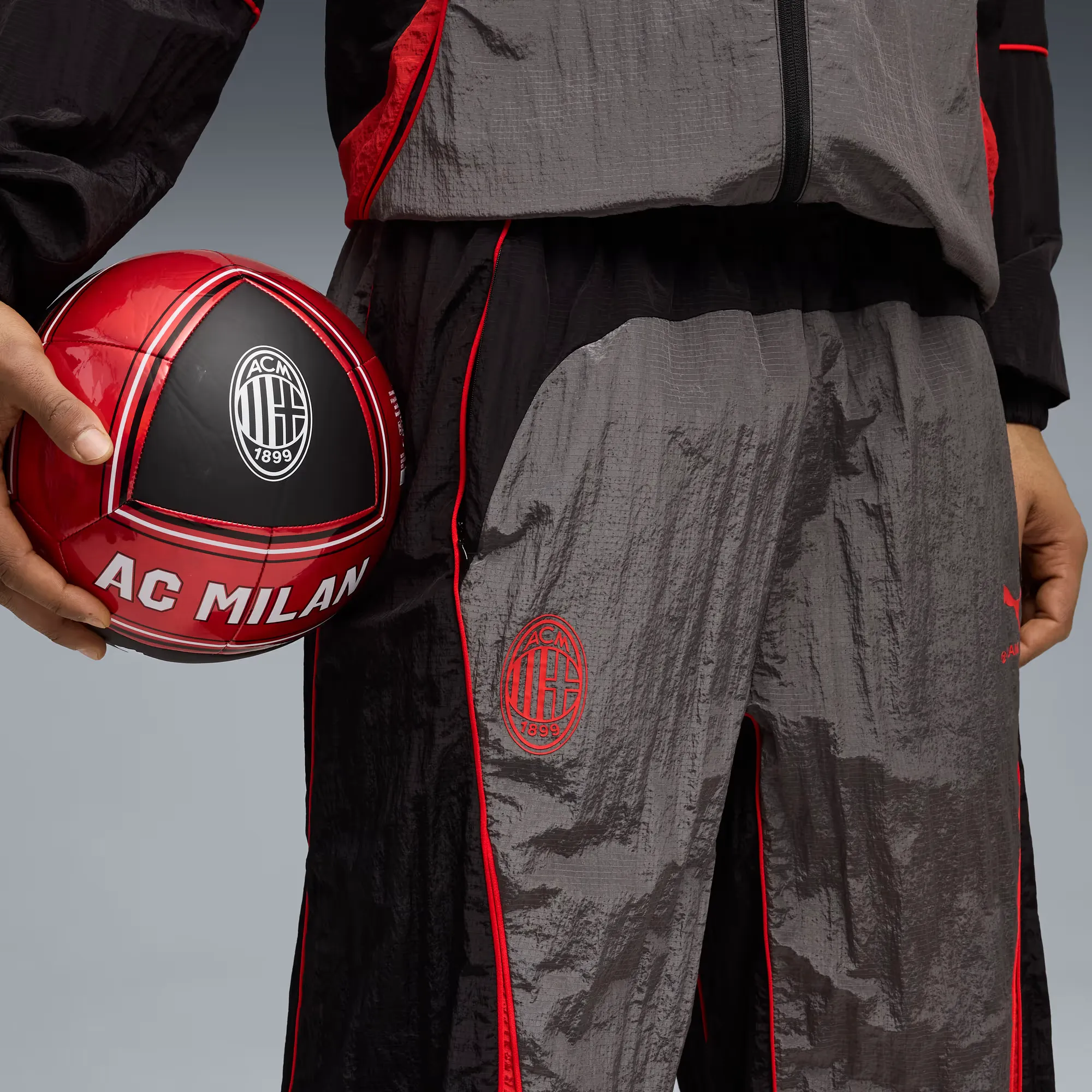 000000_AC-Milan-x-Slam-Jam-x-Puma-Track-Pants_PUMA-BLACK-FLAT-MEDIUM-GRAY_787771-06_img1