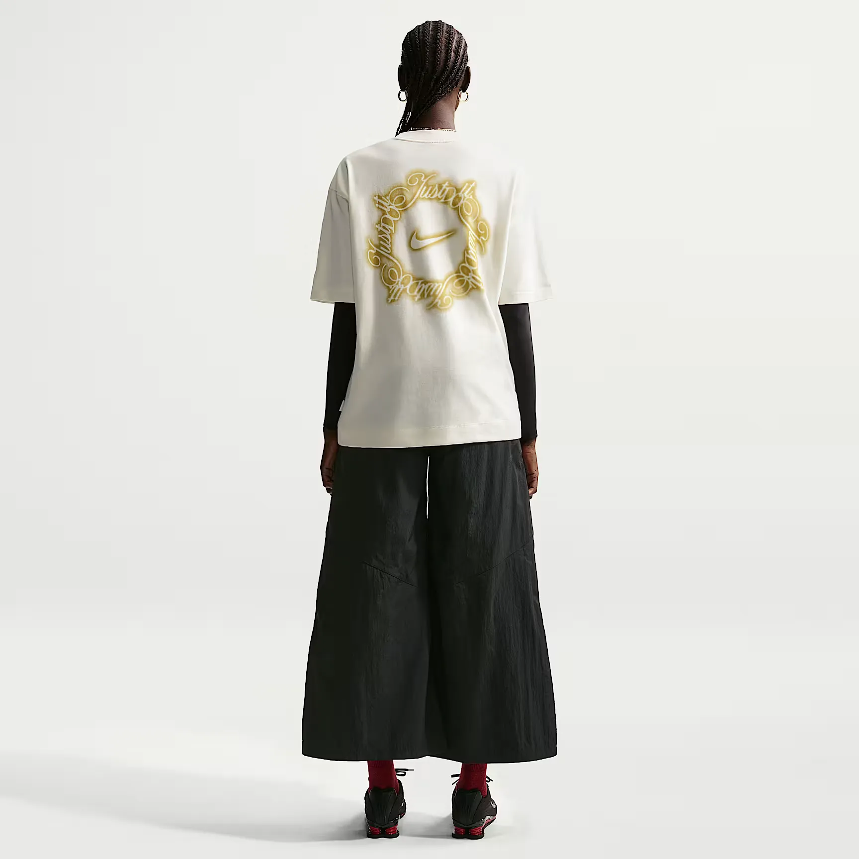 000000_Nike-Sportswear-JDI-T-shirt-Oversize-WMNS_SAIL_IO3525-133_img4