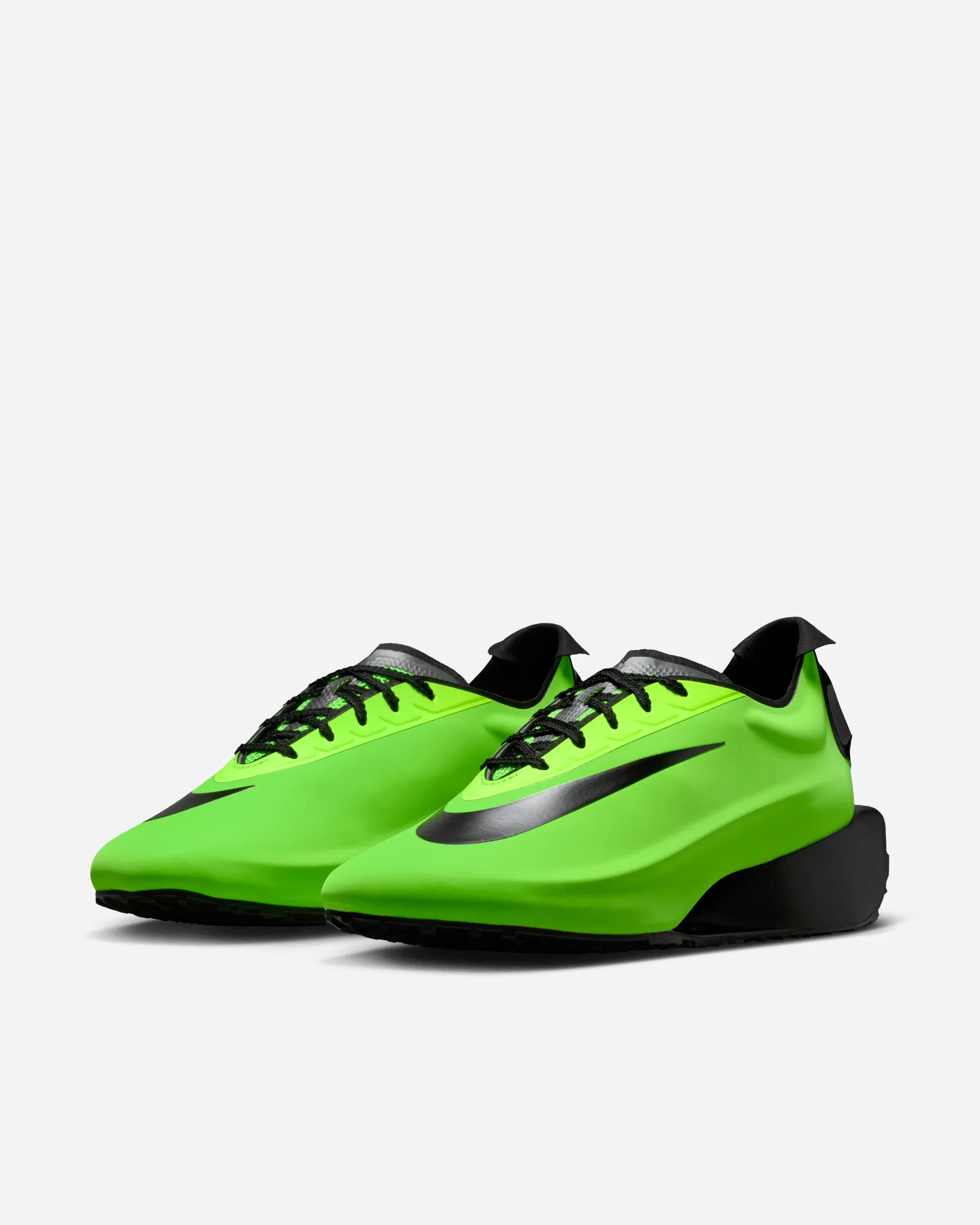 000000_Nike-First-Sight-Noir_ELECTRIC-GREENBLACK-BLUE_HQ2409-300_img1