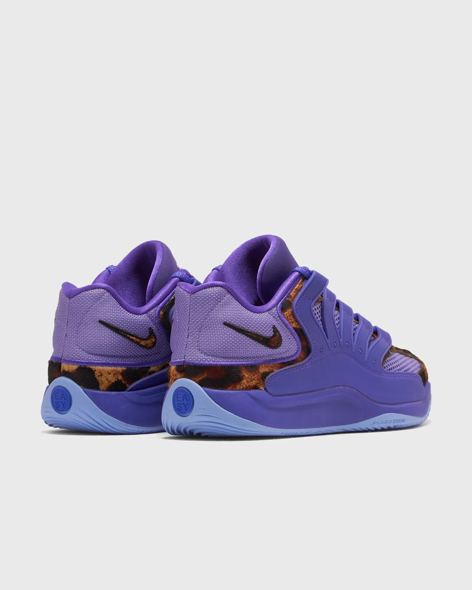 Chet Holmgren x Nike KD 18 