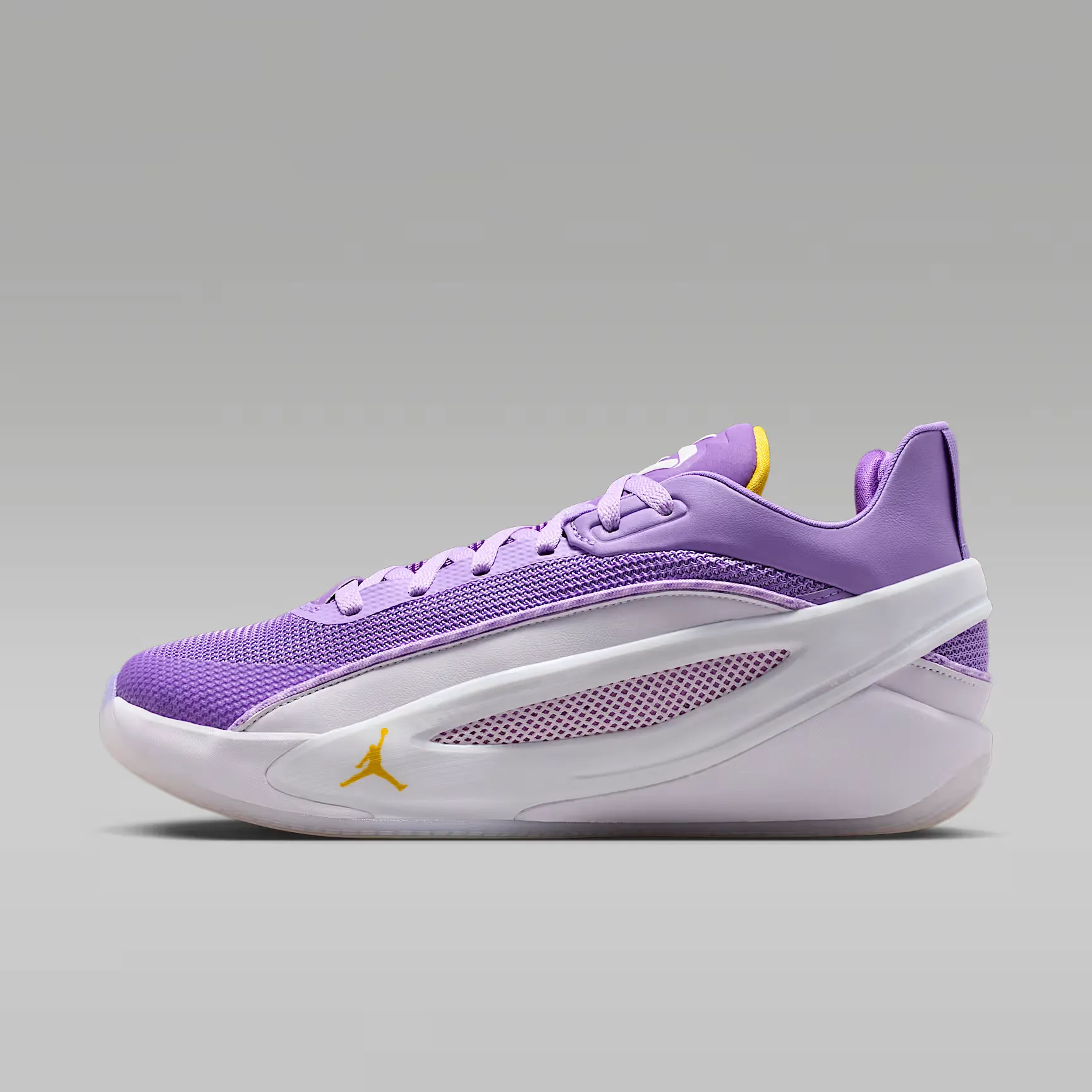 000000_Jordan-Luka-5_LAKERS_HV8082-101_img0