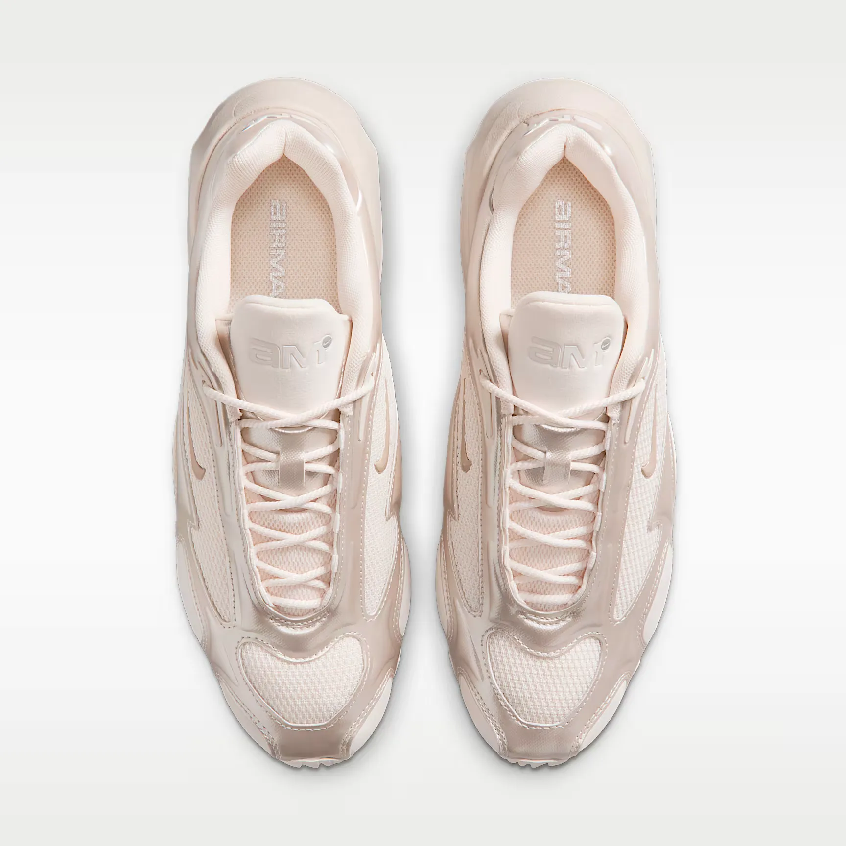 000000_Nike-Air-Max-Muse-WMNS_CHALK-METALLIC-SILVER_FV1920-101_img3