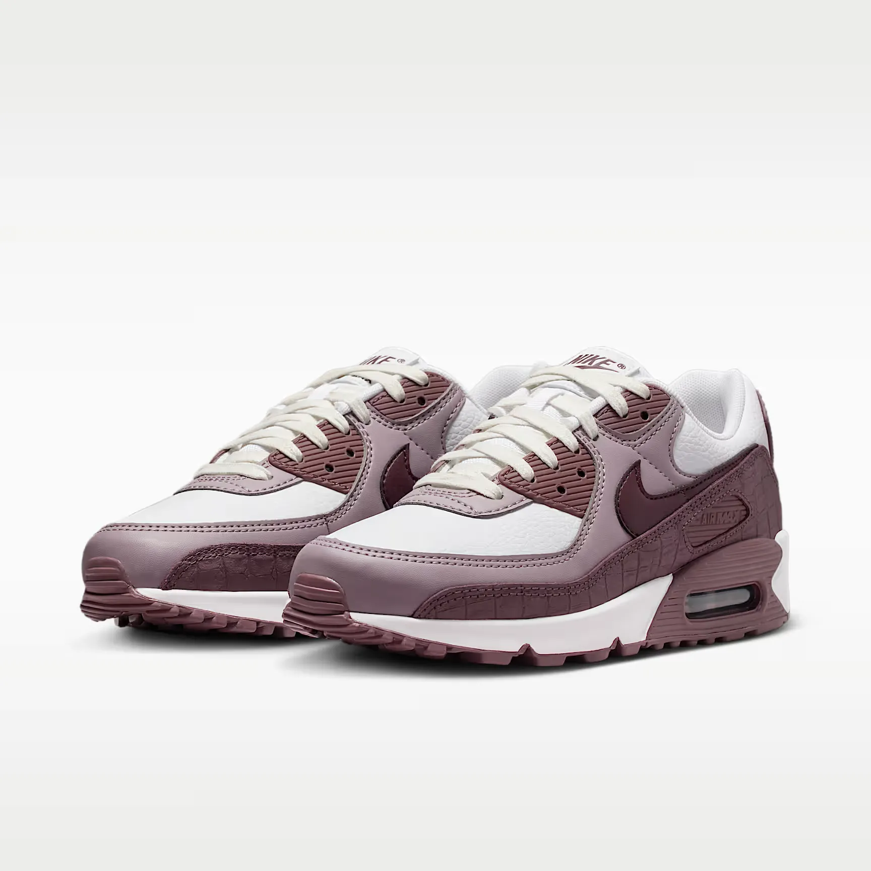 000000_Nike-Air-Max-90-WMNS_TATTOO-LIGHT-VIOLET-ORE-CROC_IM3110-500_img4