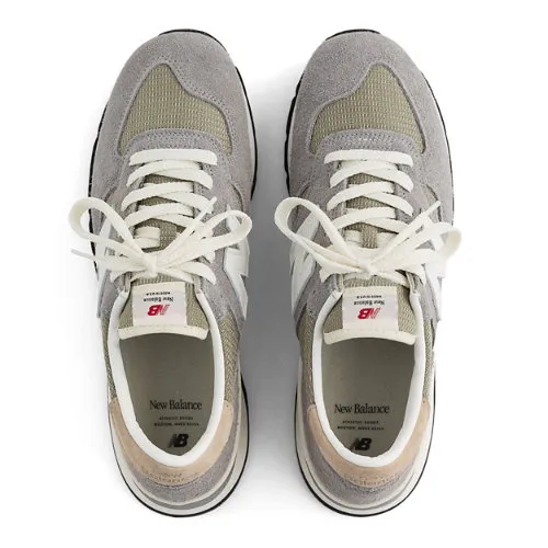 8B8585_New-Balance-990V1-Made-In-USA_MARBLEHEAD_M990TA1_img1