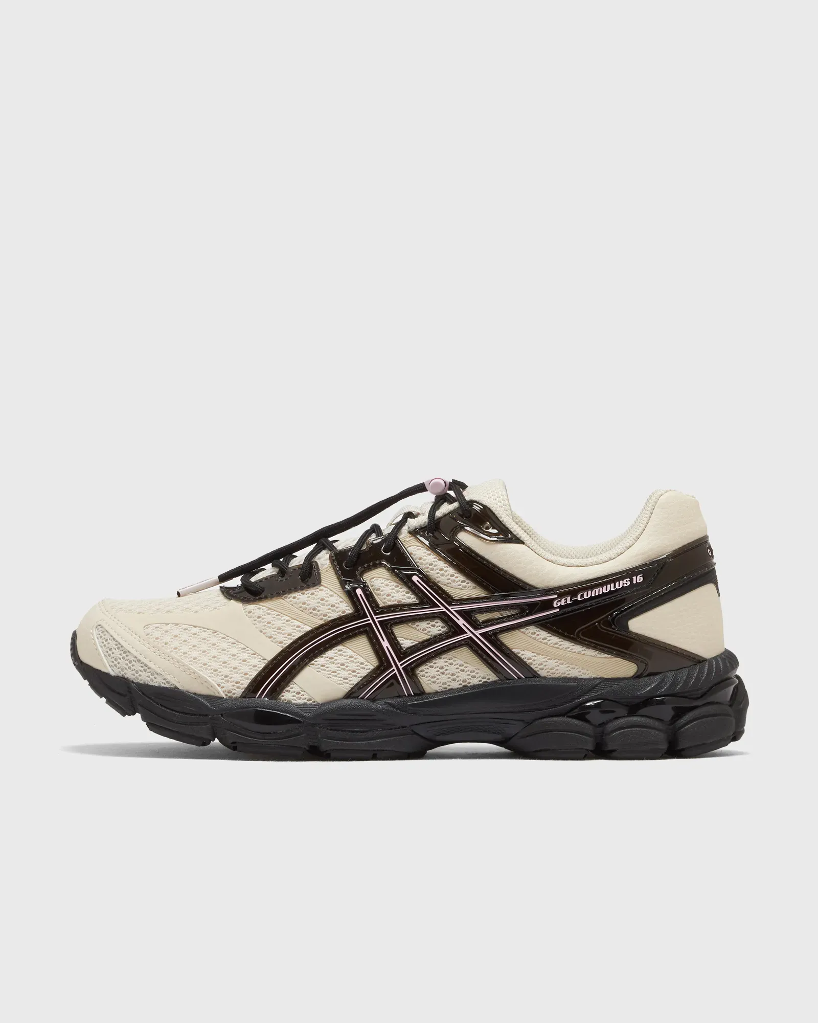 000000_ASICS-x-Finesse-GEL-CUMULUS-16_BLACK-BEIGE_1203B003-200_img0