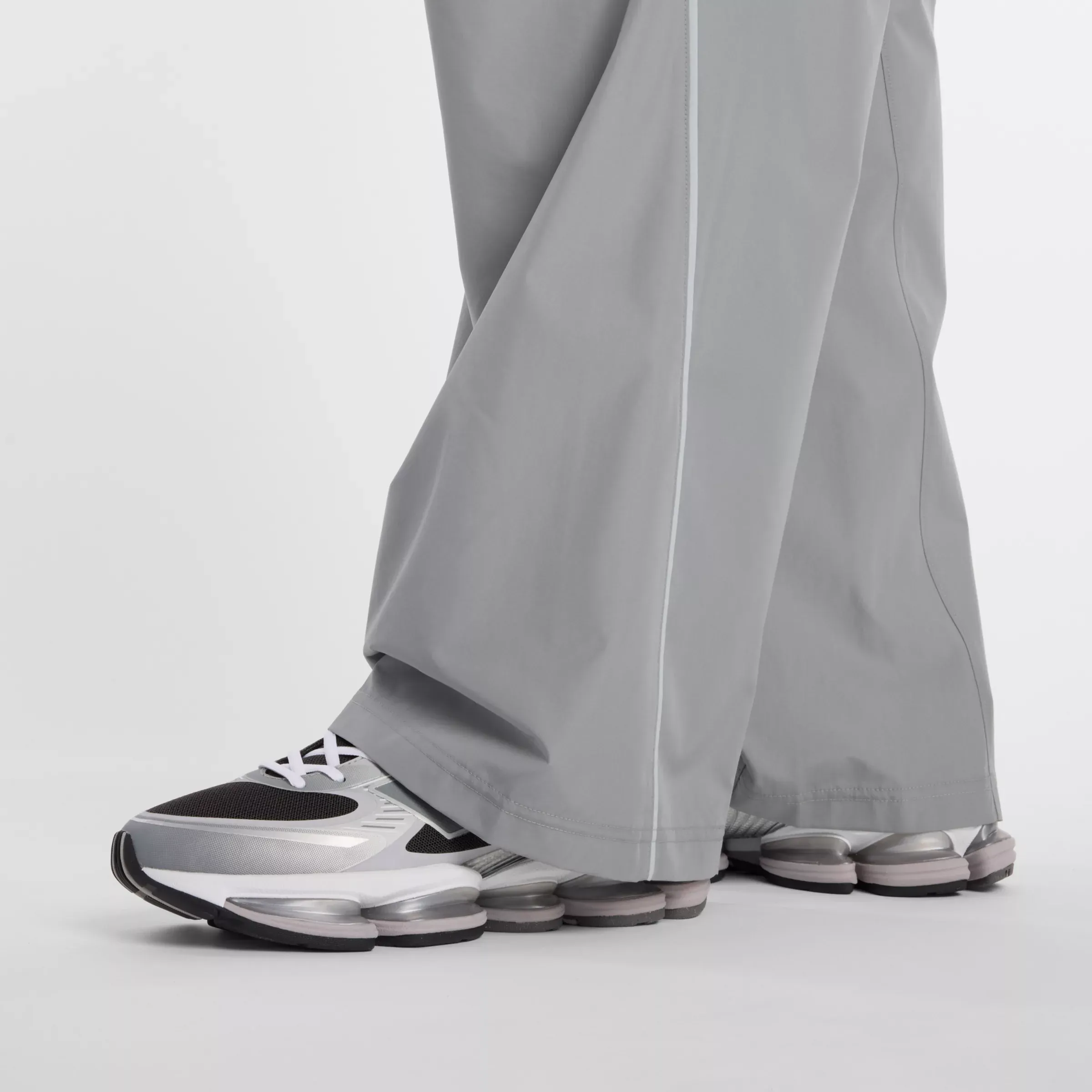 000000_New-Balance-Elusive-Shell-Pant_SLATE-GREY_MB61M4DOYST_img6