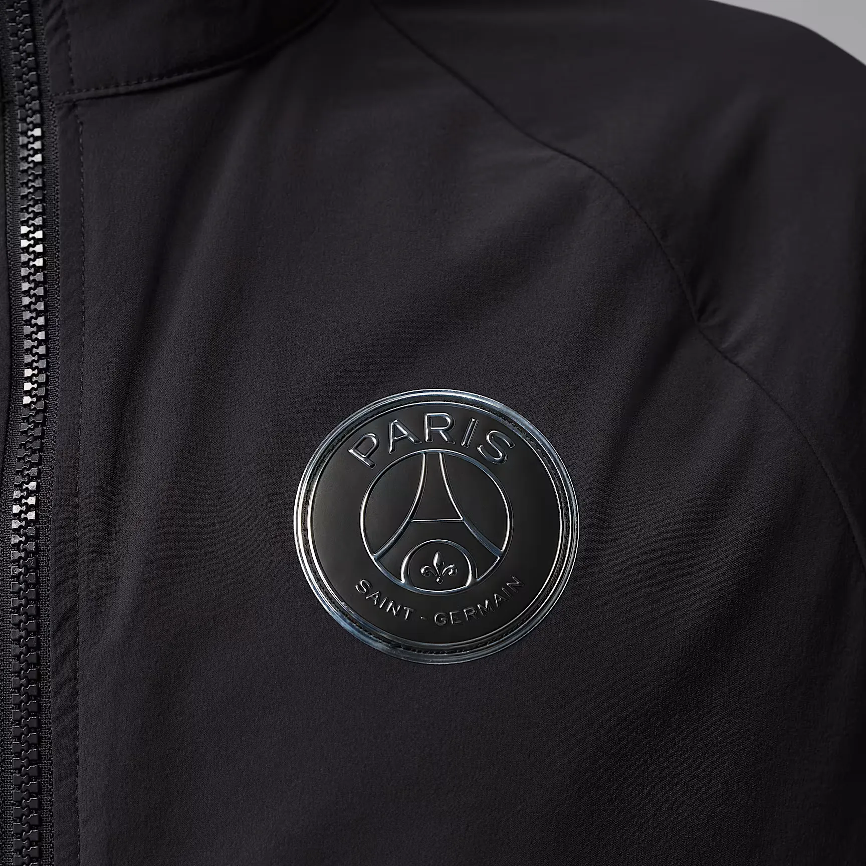 000000_Jordan-Dri-FIT-Anthem-Paris-Saint-Germain-Jacket_OIL-GREY_IF3797-018_img4