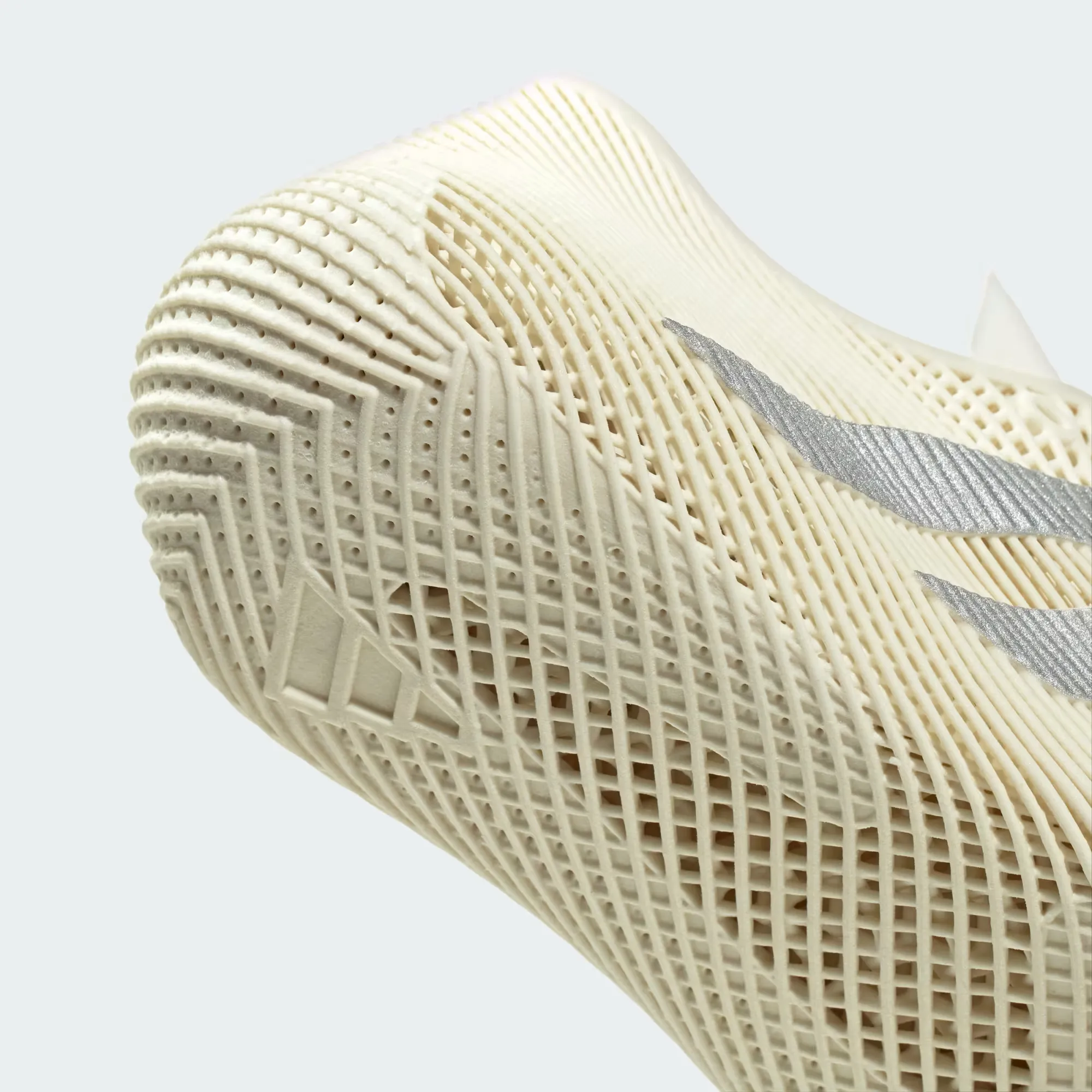 000000_adidas-Climacool-Laced_OFF-WHITE-SILVER-METALLIC_KJ8969_img12