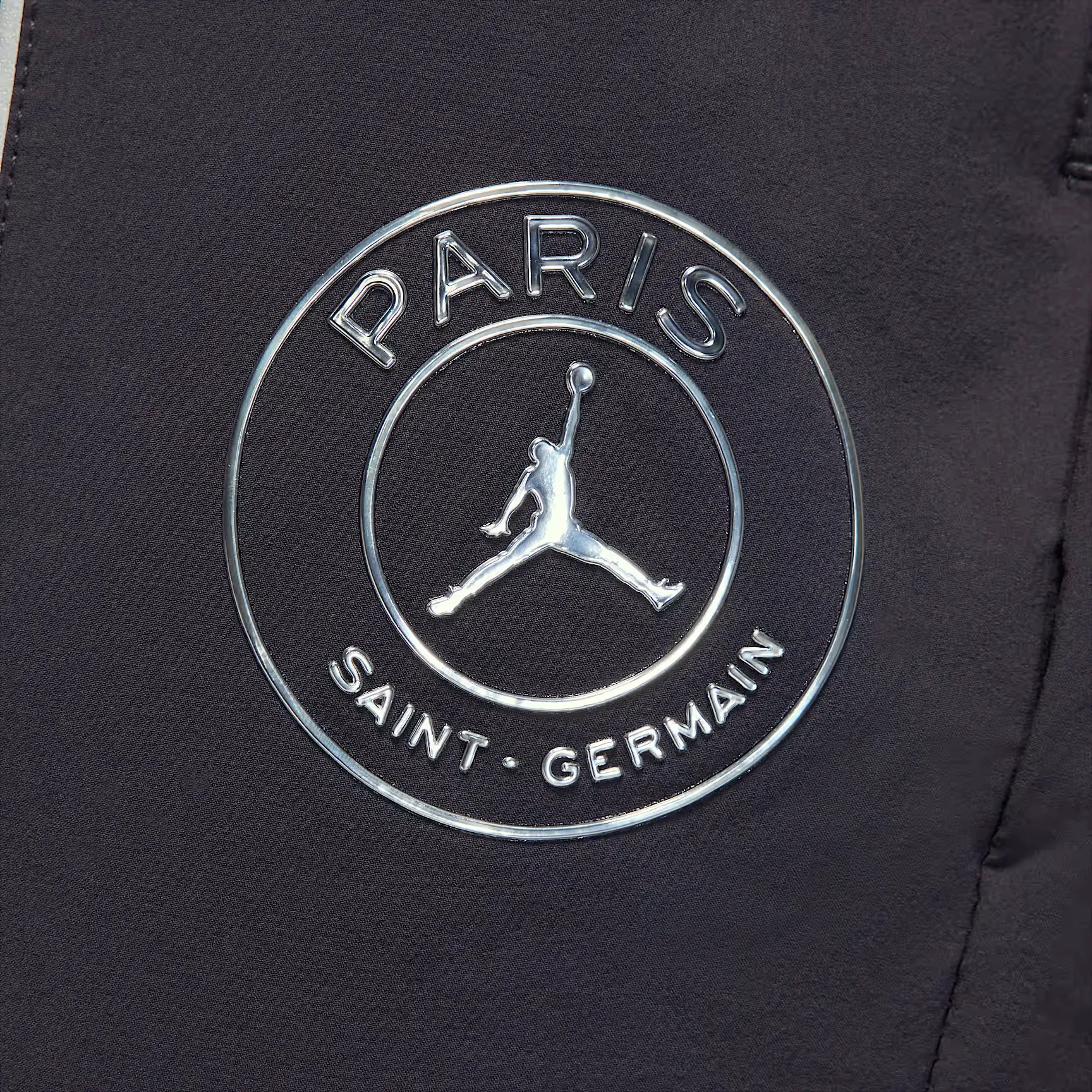 000000_PSG-x-Jordan-Dri-FIT-JAM-Pants_OIL-GREY_IF3799-018_img4