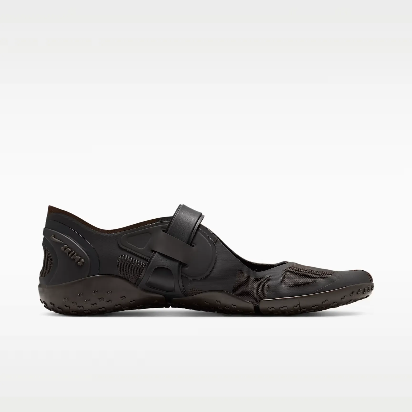 NikeSKIMS Rift Mesh WMNS 