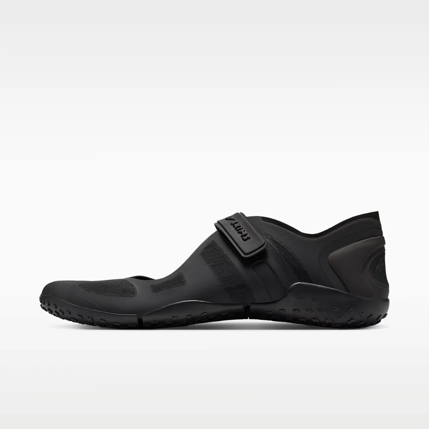000000_NikeSKIMS-Rift-Mesh-WMNS_BLACK_IO7694-001_img0