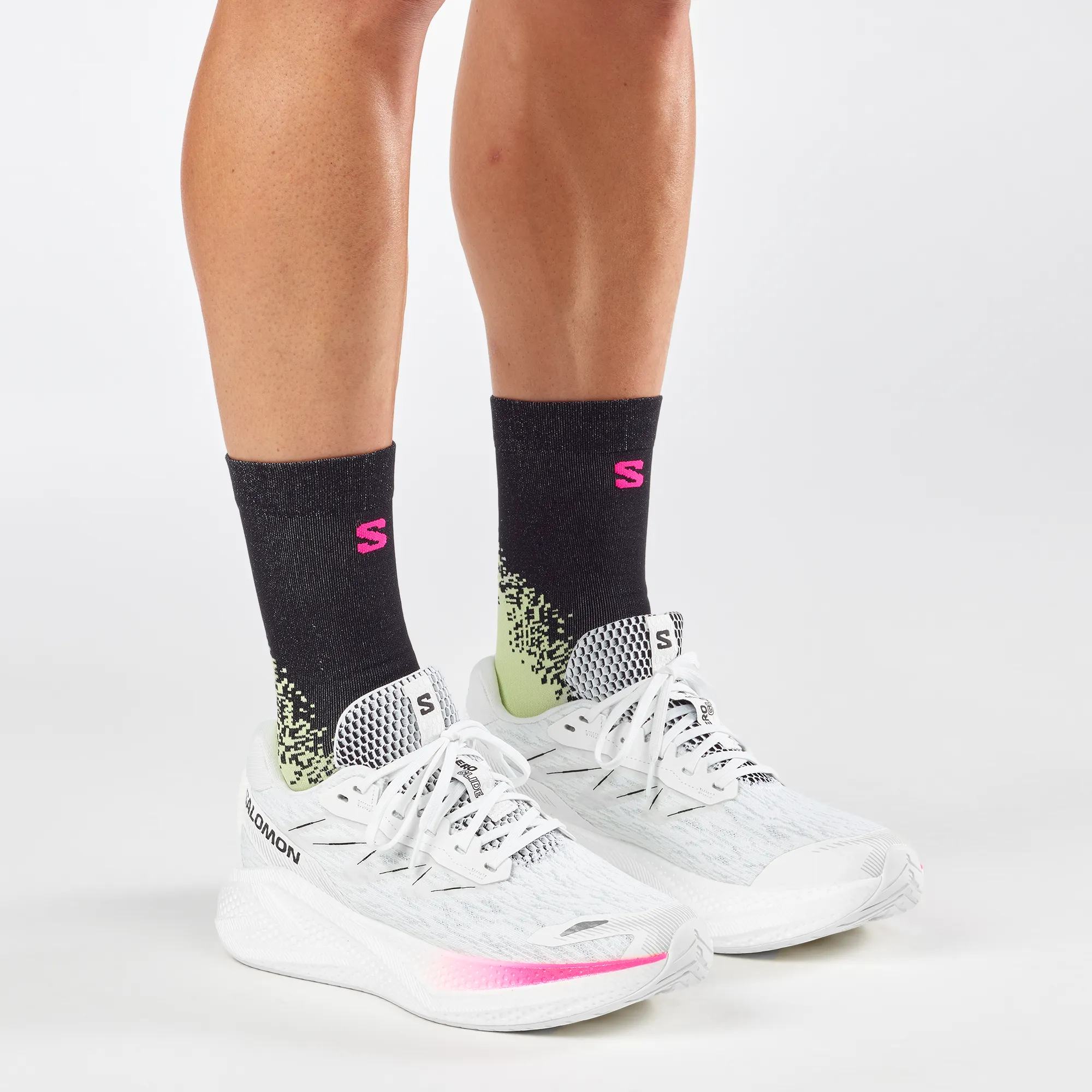 000000_Salomon-Aero-Glide-4-W_WHITE-WHITE-BLACK_L49147100_img4