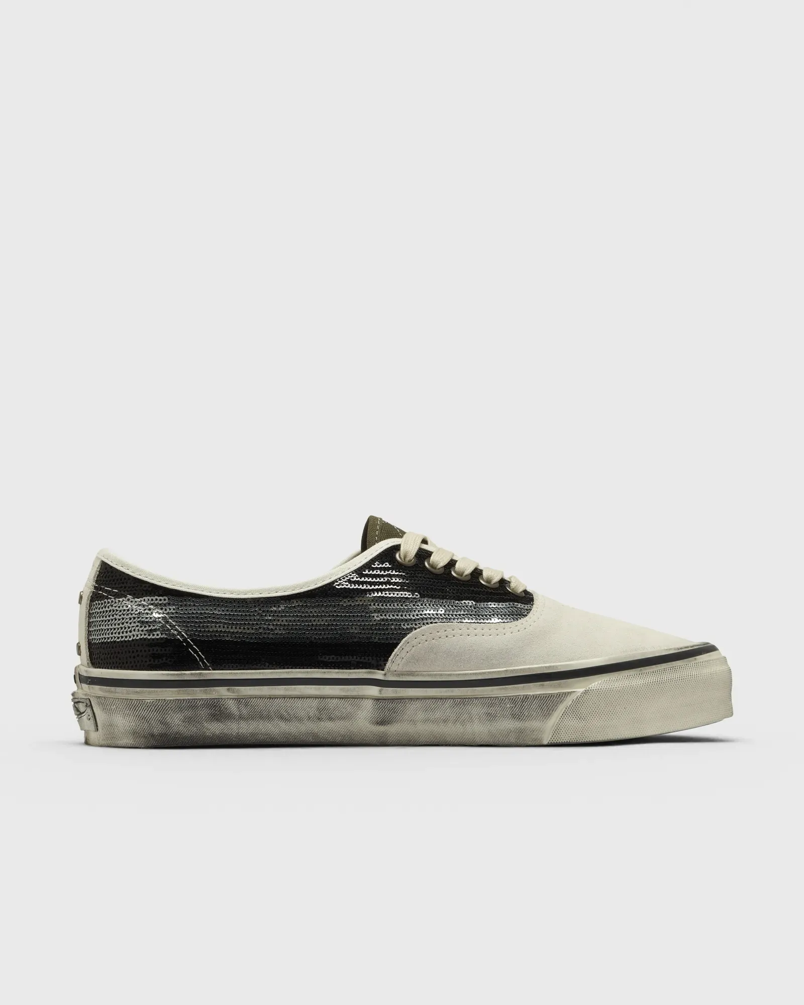 000000_Vans-LX-Authentic-44_BLACK-WHITE_VN000DB8MCG1_img2