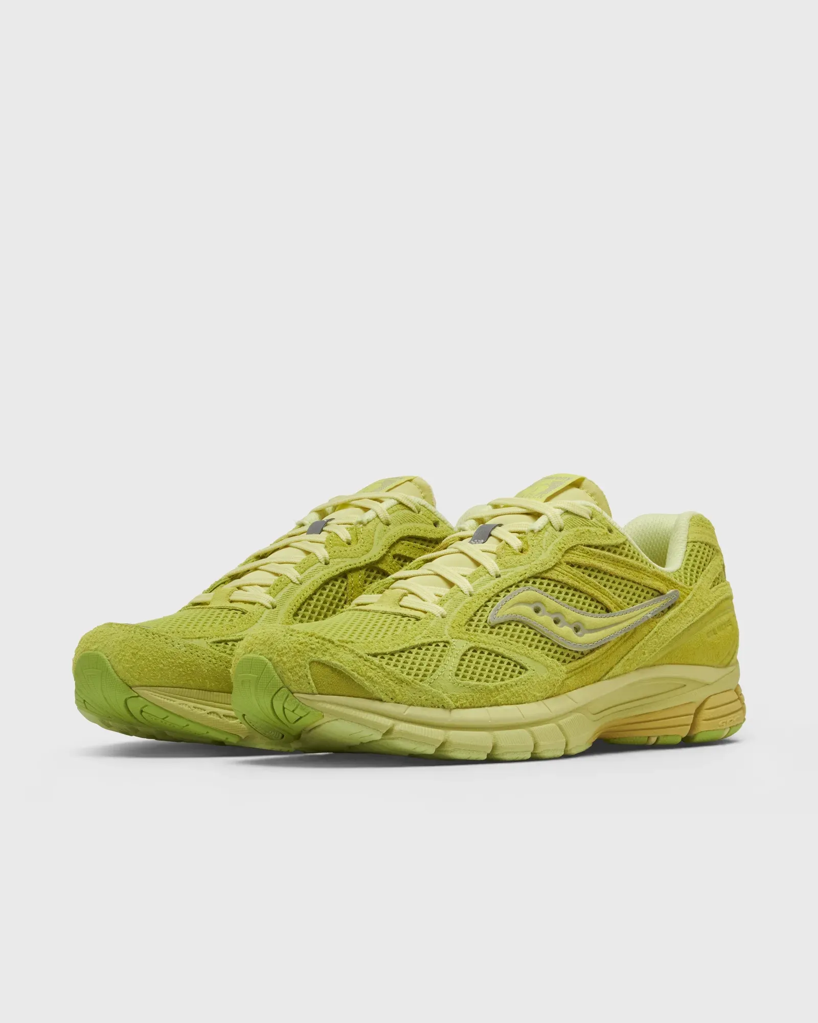 000000_Saucony-x-3sixteen-ProGrid-Guide-7_LIME-RAFFIA_S71044-2_img1