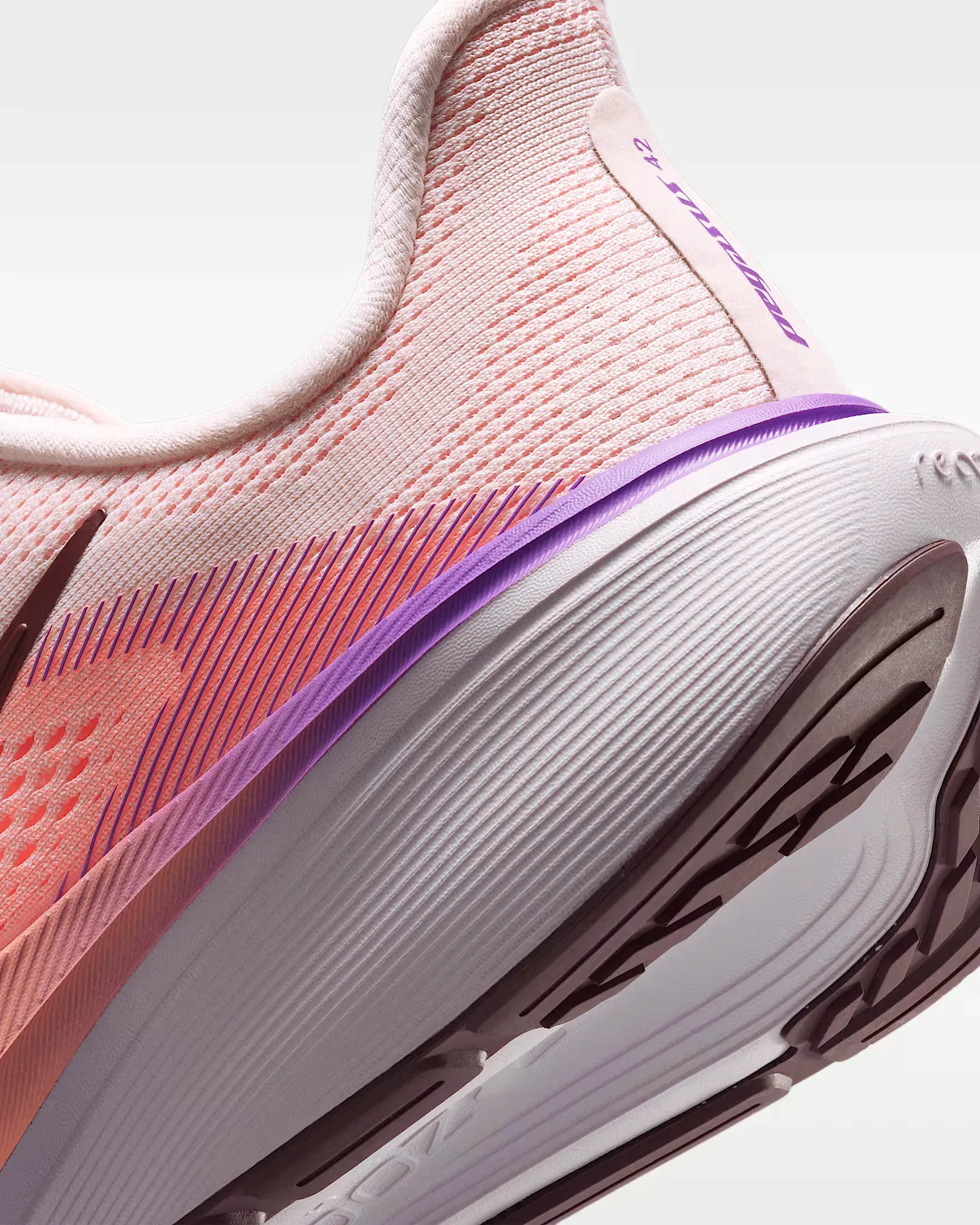 000000_Nike-Air-Zoom-Pegasus-42-WMNS_CHALK-ORANGE-PULSE-BRIGHT-VIOLET-TATTOO_IB1881-113_img15