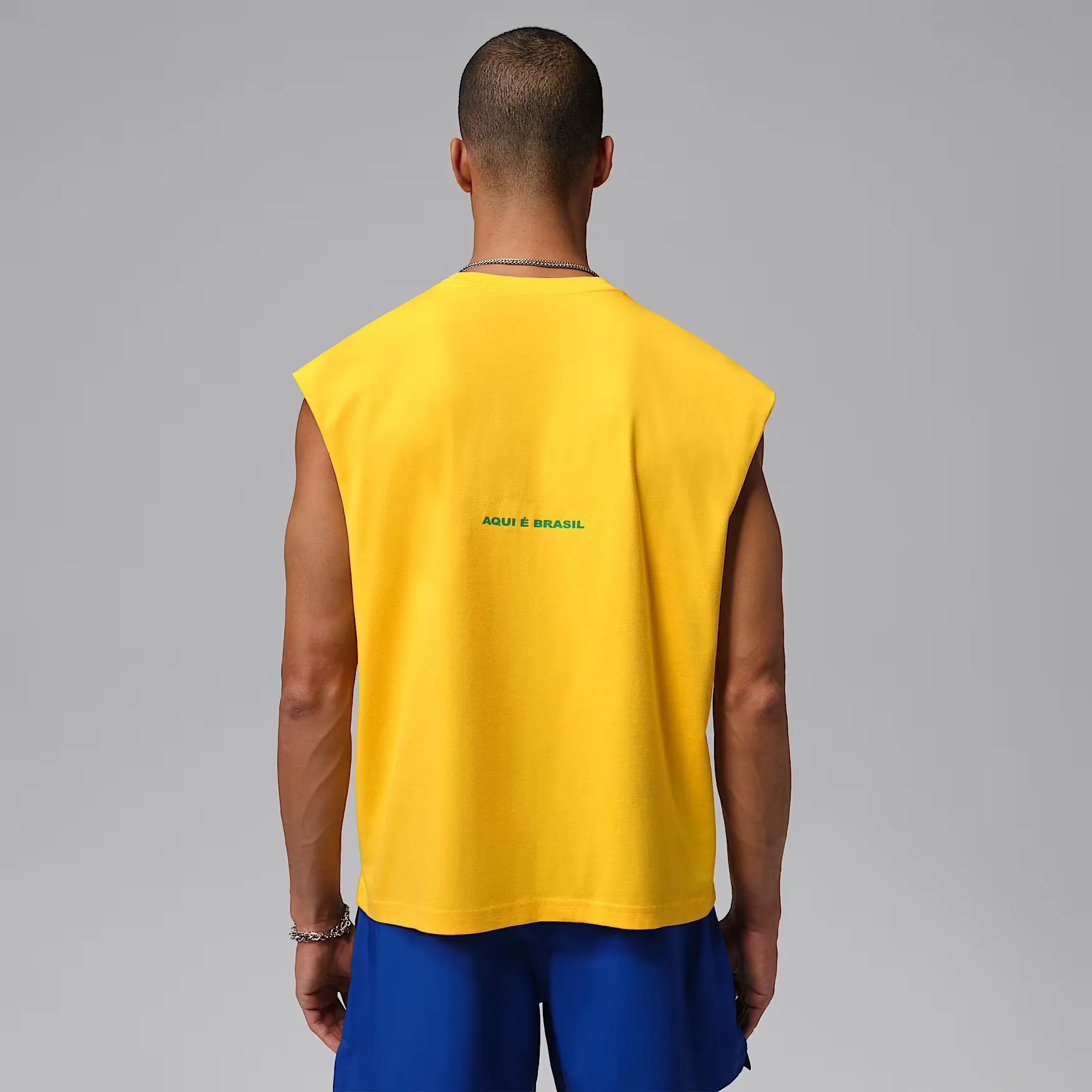 000000_Jordan-Essentials-Brasil-Sleeveless-T-Shirt_VARSITY-MAIZE_IF3906-741_img1