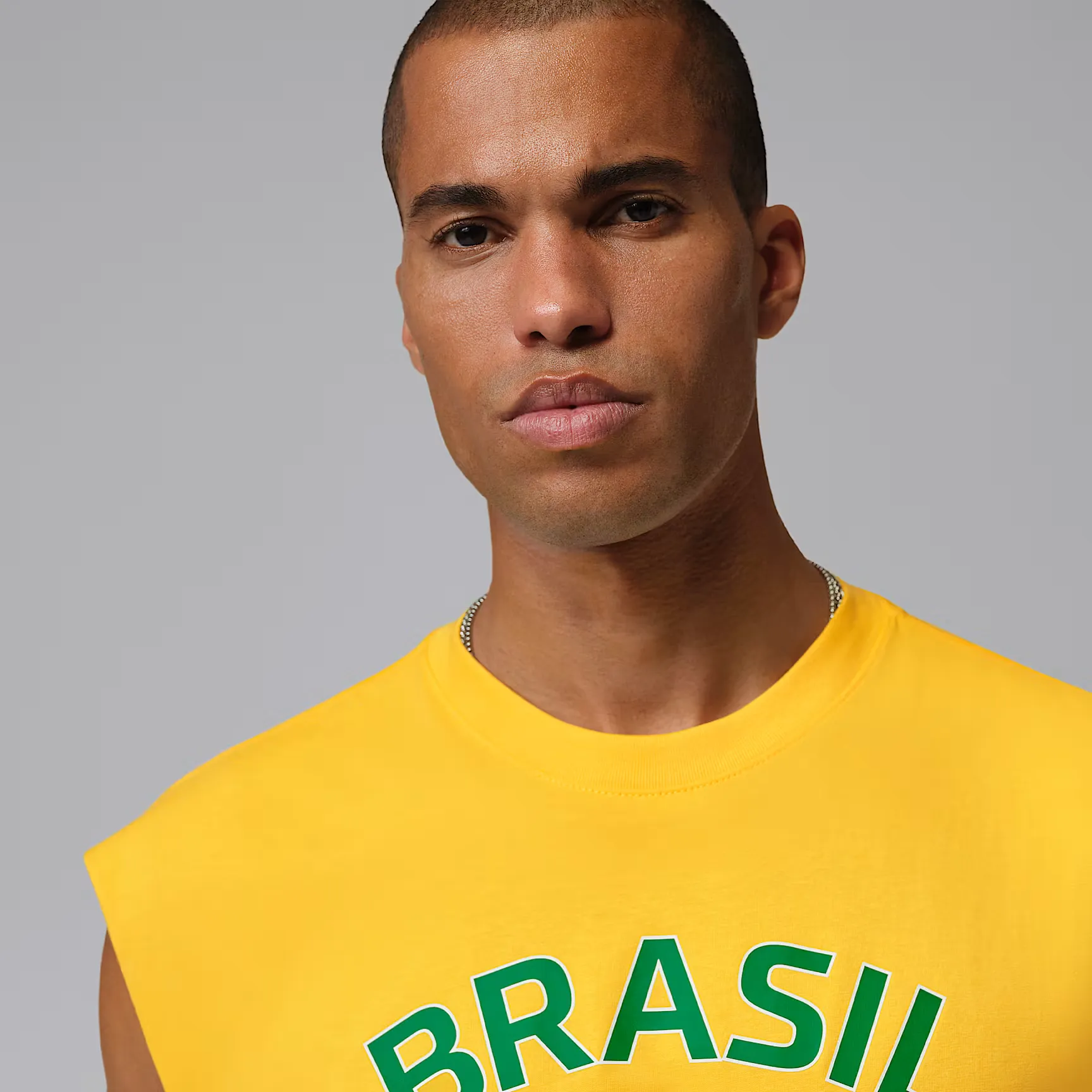 000000_Jordan-Essentials-Brasil-Sleeveless-T-Shirt_VARSITY-MAIZE_IF3906-741_img2