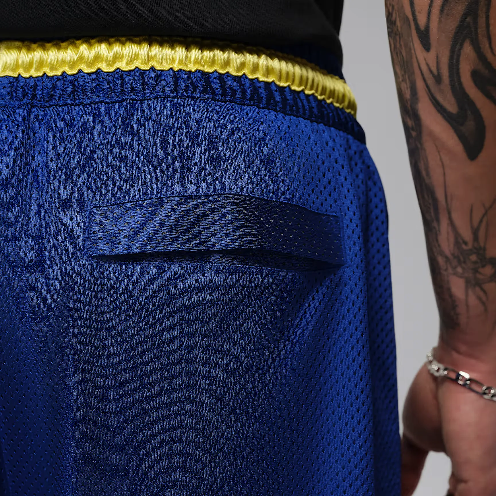 000000_Jordan-Mesh-Diamond-Short_OLD-ROYAL-YELLOW-PULSE_IF3912-417_img5