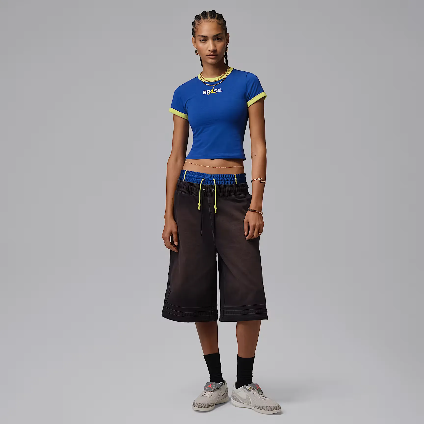 000000_Jordan-Brazil-SS-Crew-Neck-T-Shirt-WMNS_OLD-ROYAL-YELLOW-PULSE_IF3926-417_img4