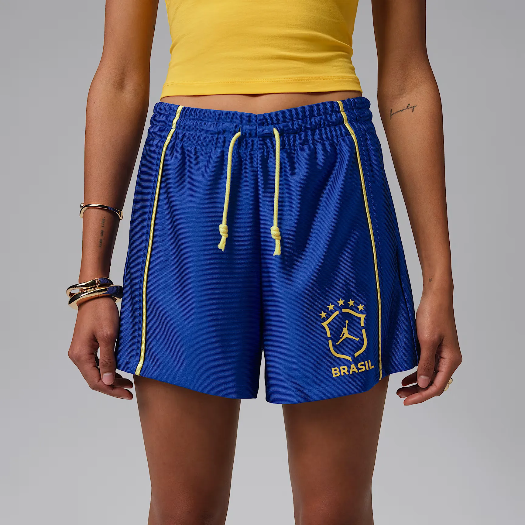 000000_Jordan-Brooklyn-Brazil-Mesh-Shorts-WMNS_OLD-ROYALYELLOW-PULSE_IO2456-417_img1