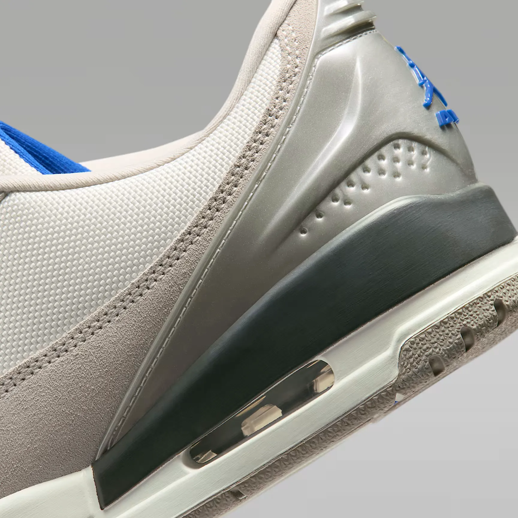 000000_Air-Jordan-Ultra_SAIL-OLD-ROYAL_II3794-107_img7