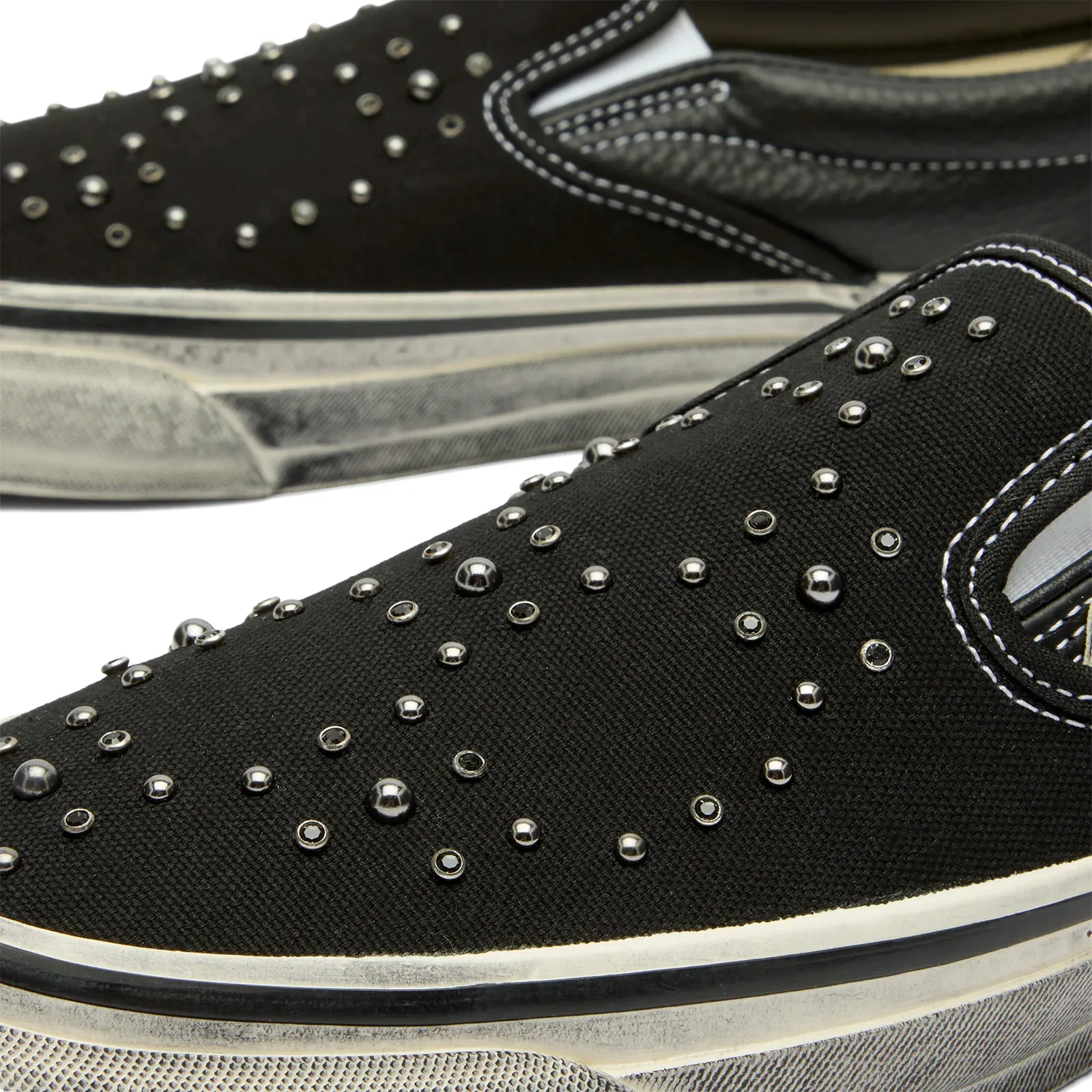 000000_Vans-LX-Classic-Slip-On-98_PEARLIZED-BLACKOUT_VN000D9PBKA_img2