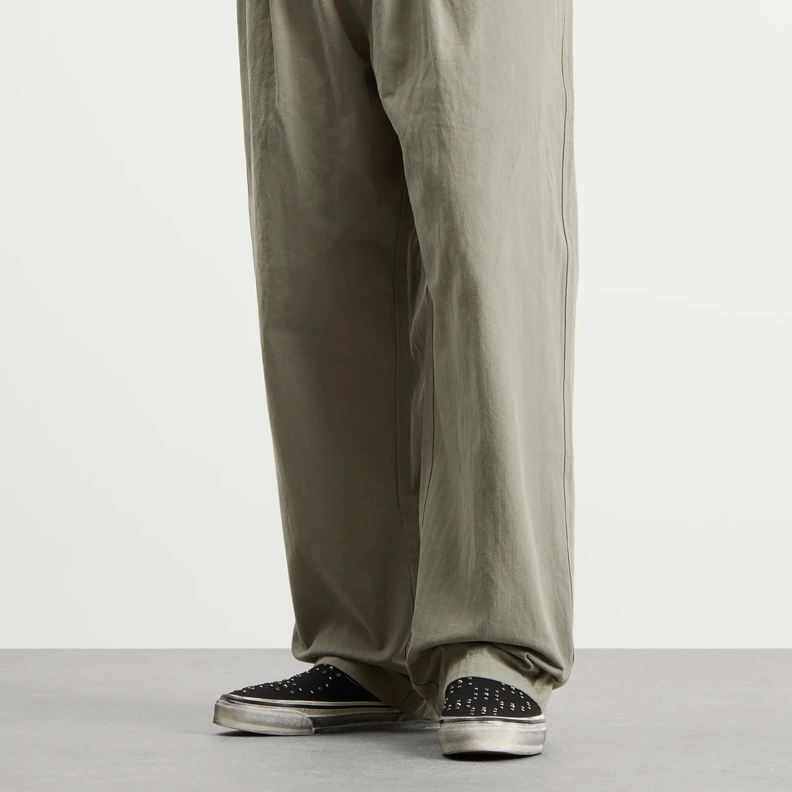 000000_Vans-LX-Classic-Slip-On-98_PEARLIZED-BLACKOUT_VN000D9PBKA_img5