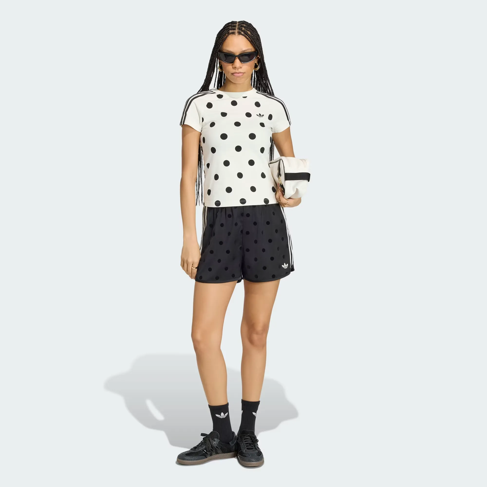 000000_adidas-Polka-Dots-Sprinter-Short-WMNS_BLACK_KV1172_img2