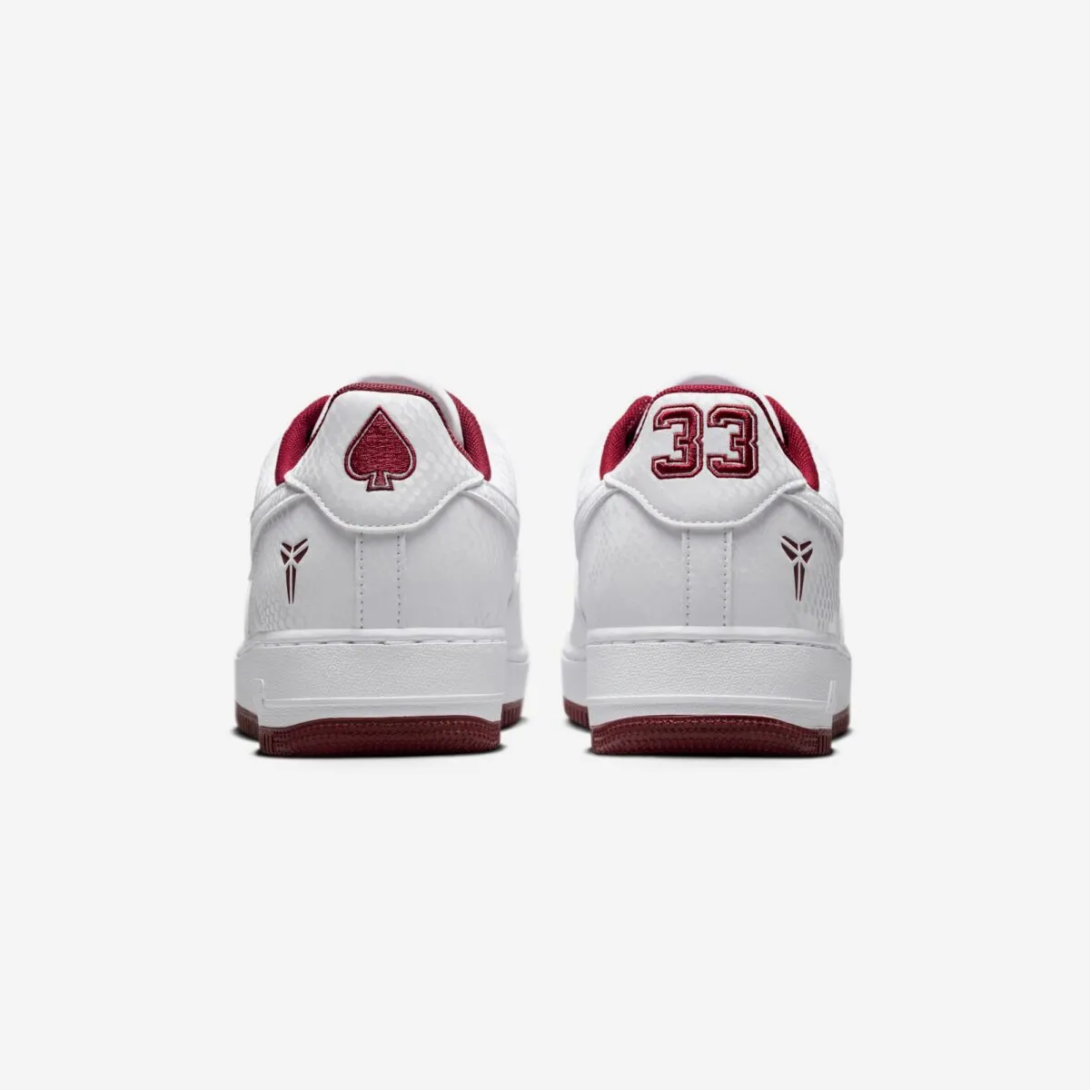 000000_Kobe-Bryant-x-Nike-Air-Force-1-Low_LOWER-MERION-ACES-HOME_IB0018-101_img7