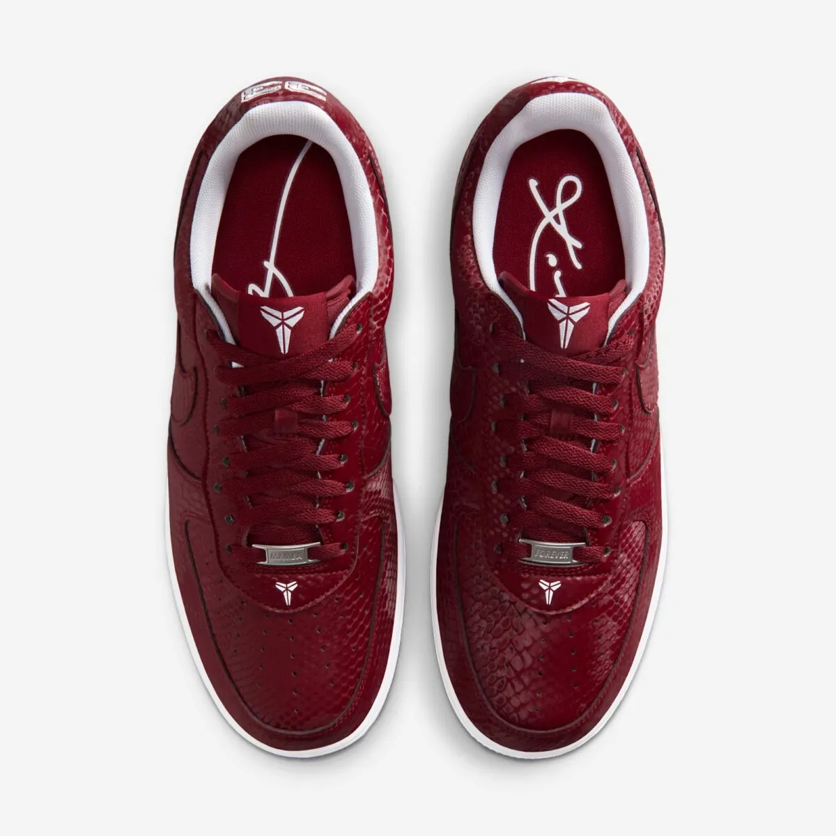 000000_Kobe-Bryant-x-Nike-Air-Force-1-Low_TEAM-RED-WHITE_IB0018-600_img3