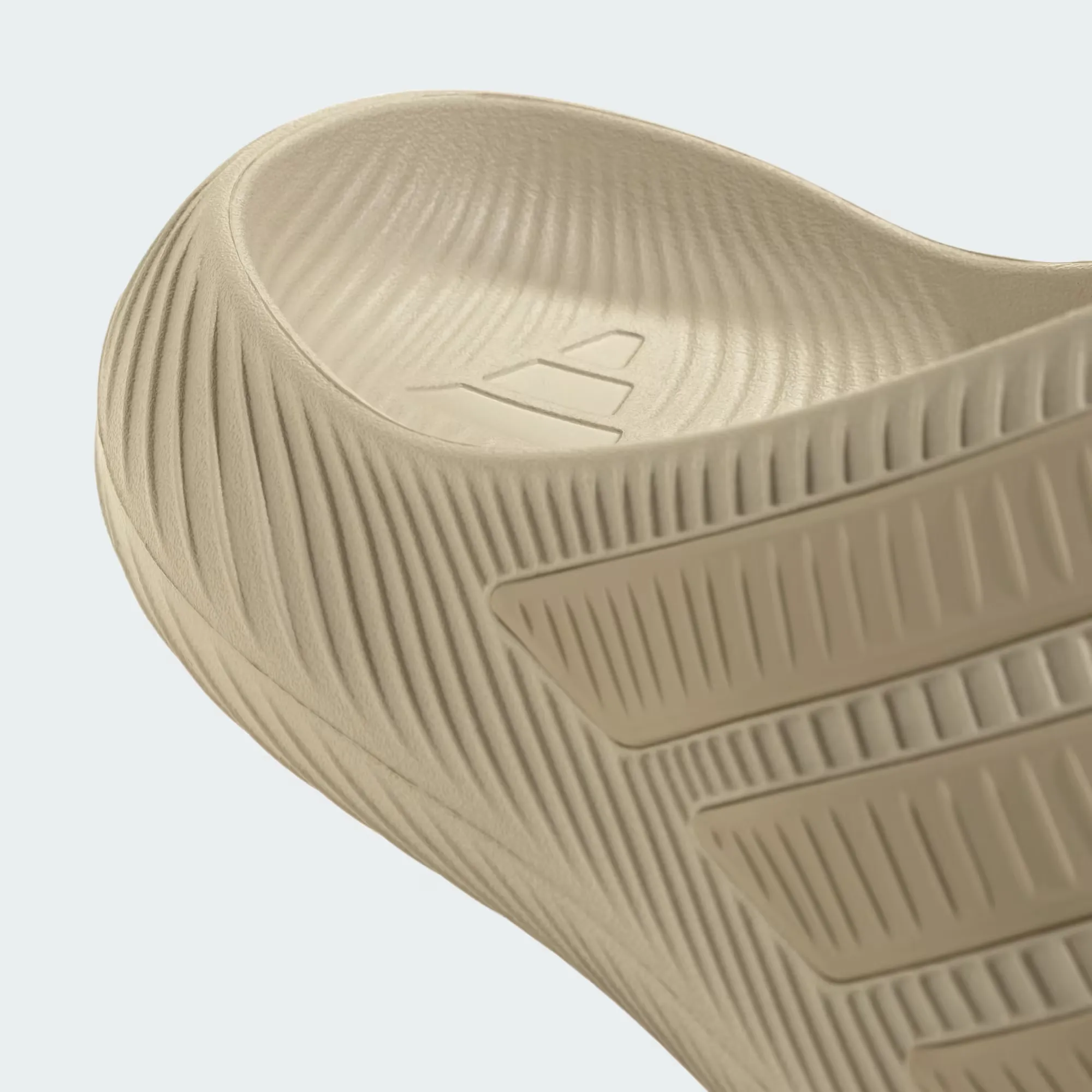 000000_adidas-Purechill-Slide_KHAKI-THREE-GOLD_KI0061_img8