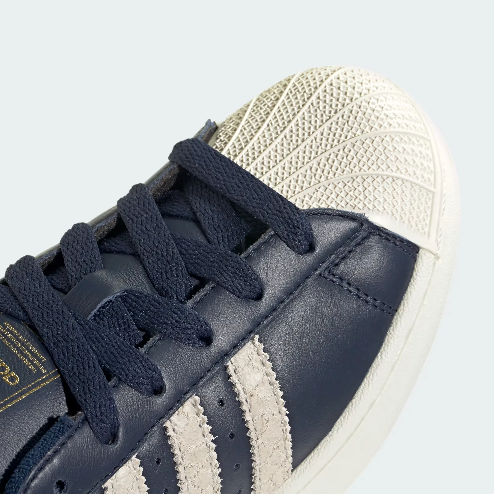 000000_adidas-Superstar-II-WMNS_NIGHT-INDIGO-OFF-WHITE-GOLD-METALLIC_KI3571_img7