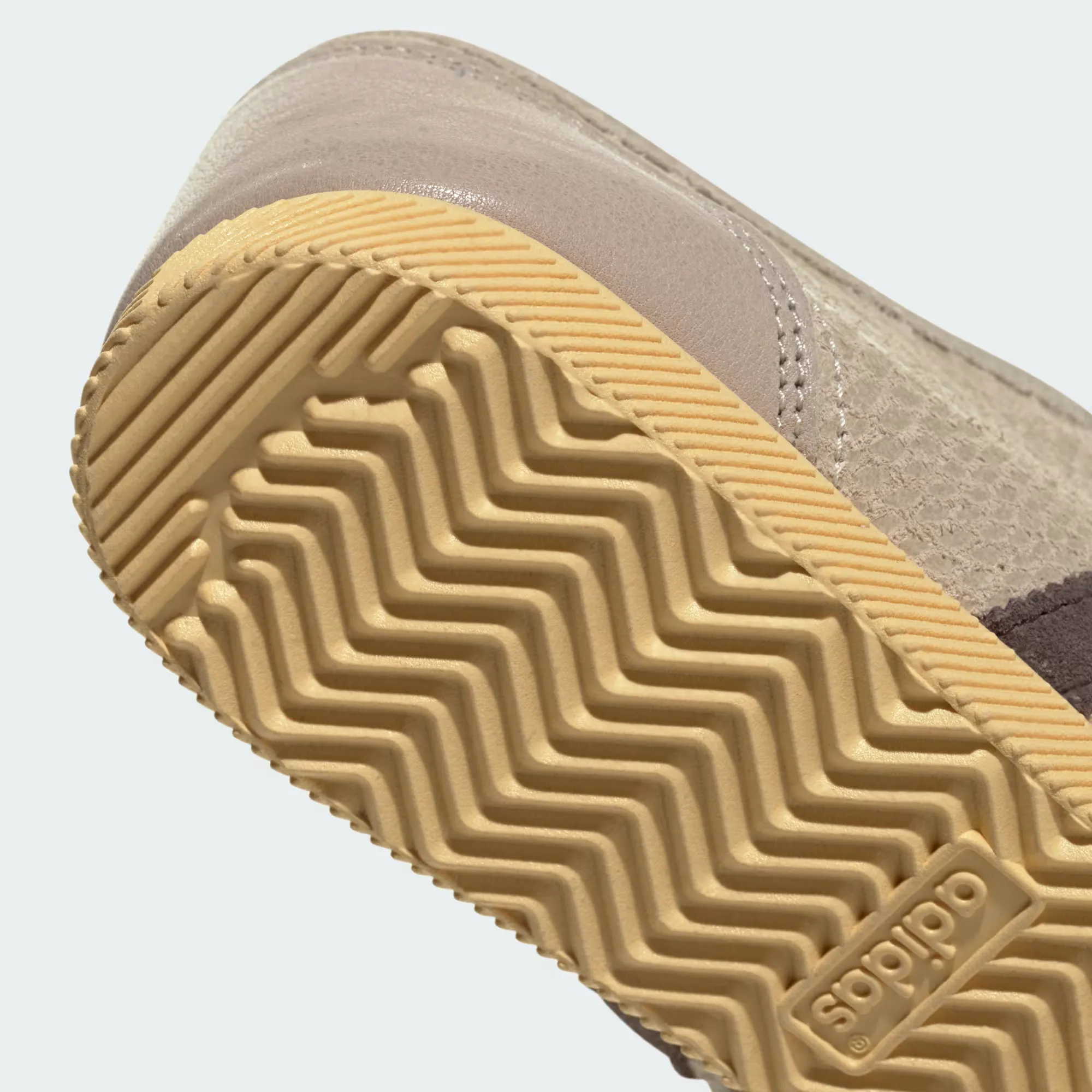 000000_adidas-Japan-Decon_WONDER-BEIGE-DARK-BROWN_KI8562_img8