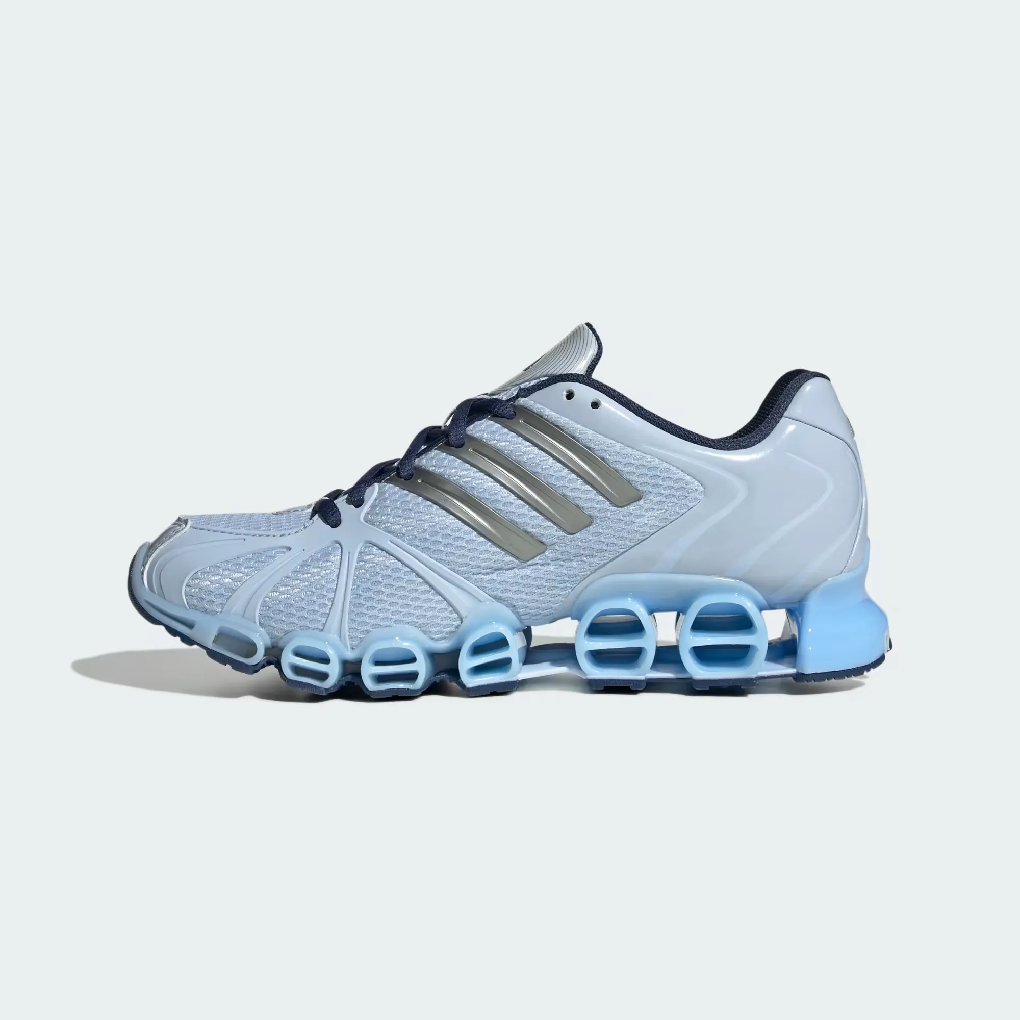 000000_adidas-Mega-Ghostride-WMNS_CRYSTAL-SKY_IH4496_img5
