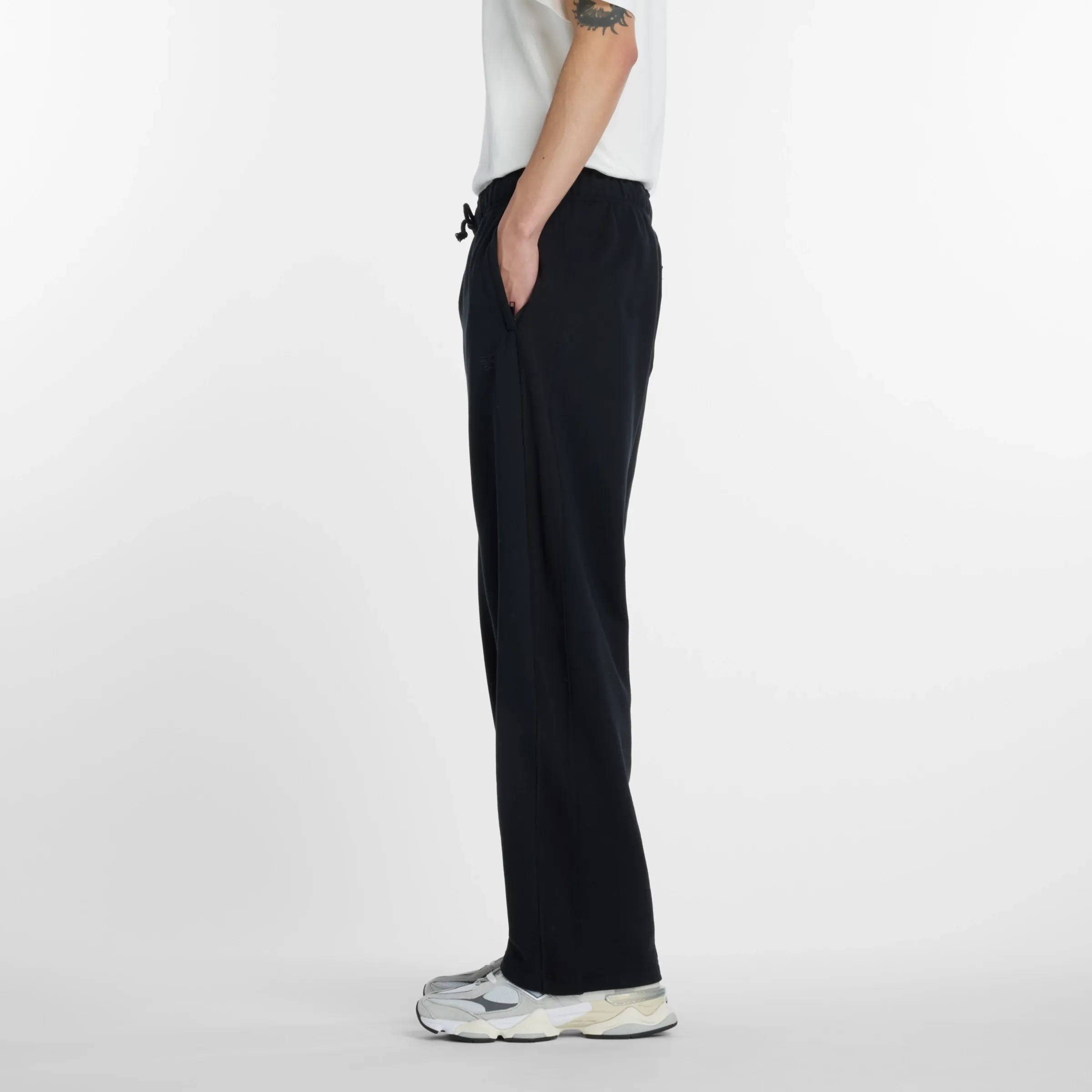 000000_New-Balance-Athletics-French-Terry-Pant_BLACK_MP53504BK_img4