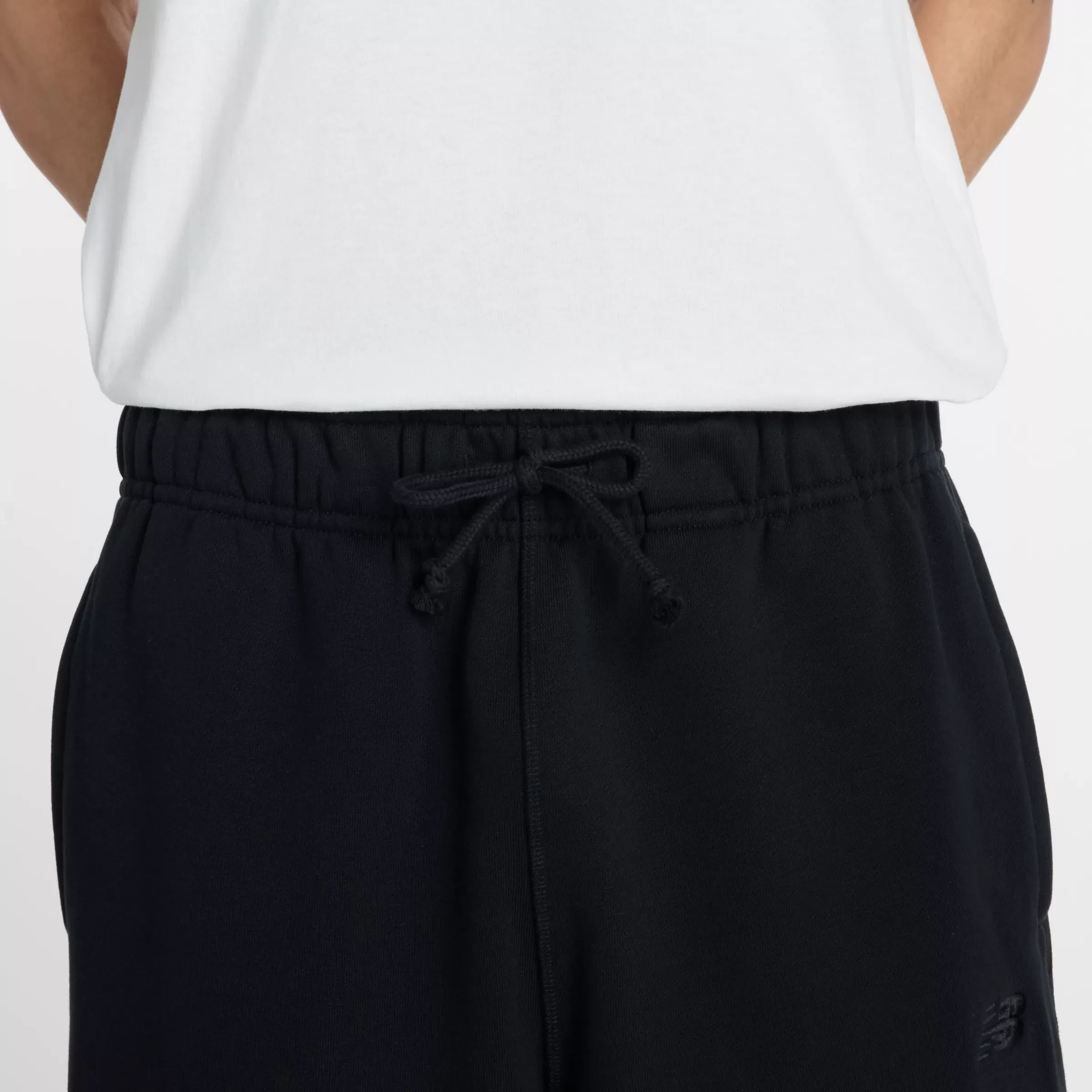 000000_New-Balance-Athletics-French-Terry-Pant_BLACK_MP53504BK_img5