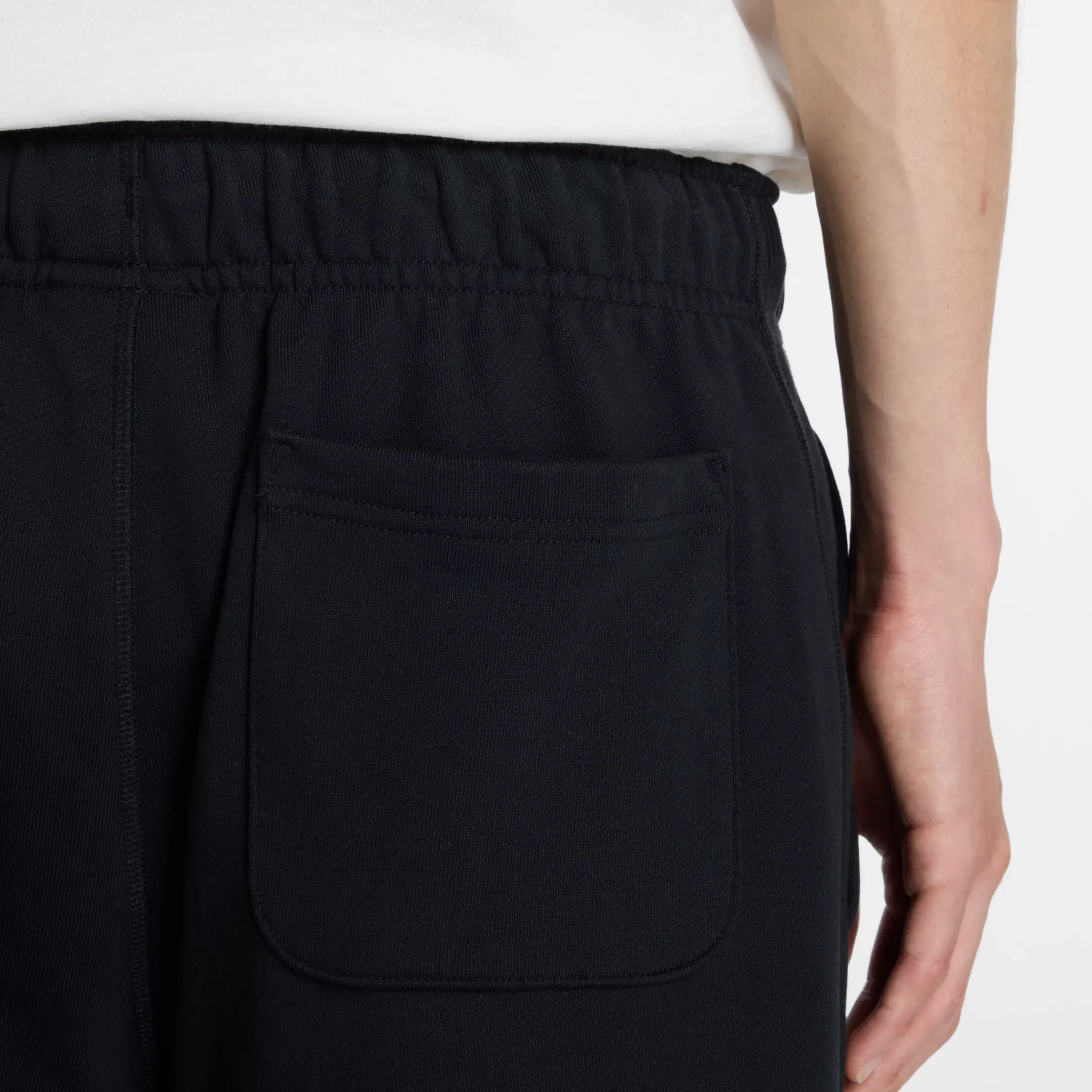 000000_New-Balance-Athletics-French-Terry-Pant_BLACK_MP53504BK_img6