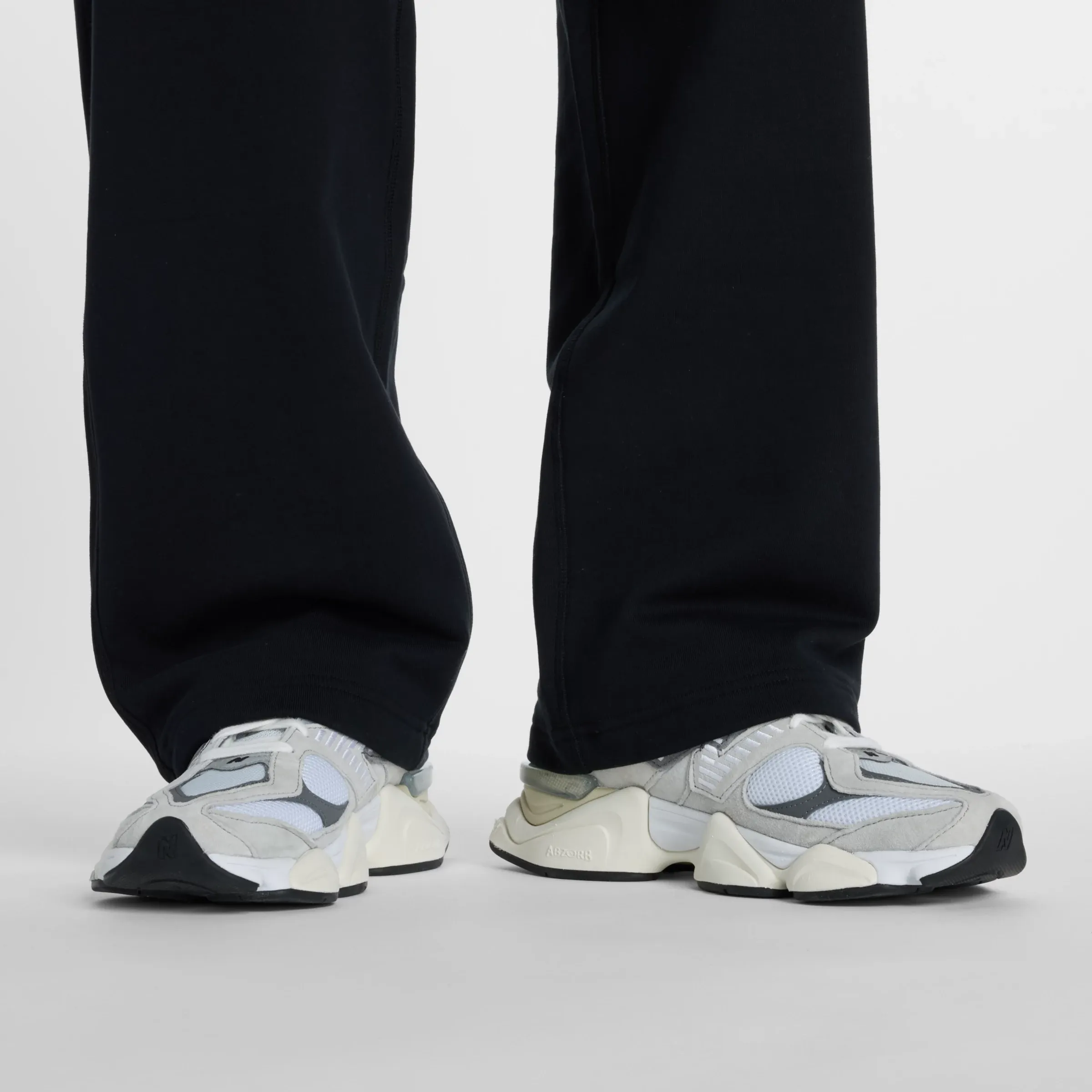 000000_New-Balance-Athletics-French-Terry-Pant_BLACK_MP53504BK_img7