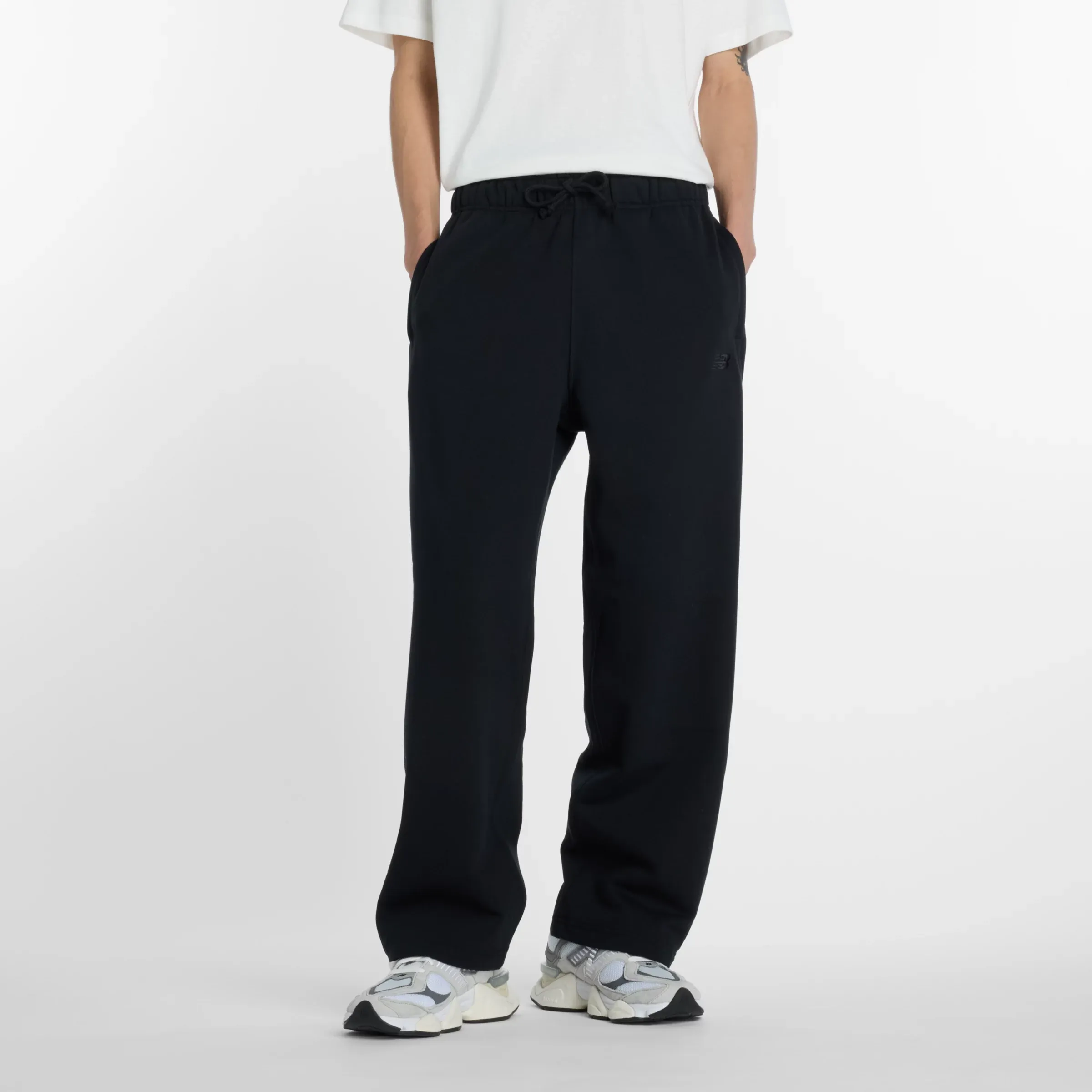 000000_New-Balance-Athletics-French-Terry-Pant_BLACK_MP53504BK_img0