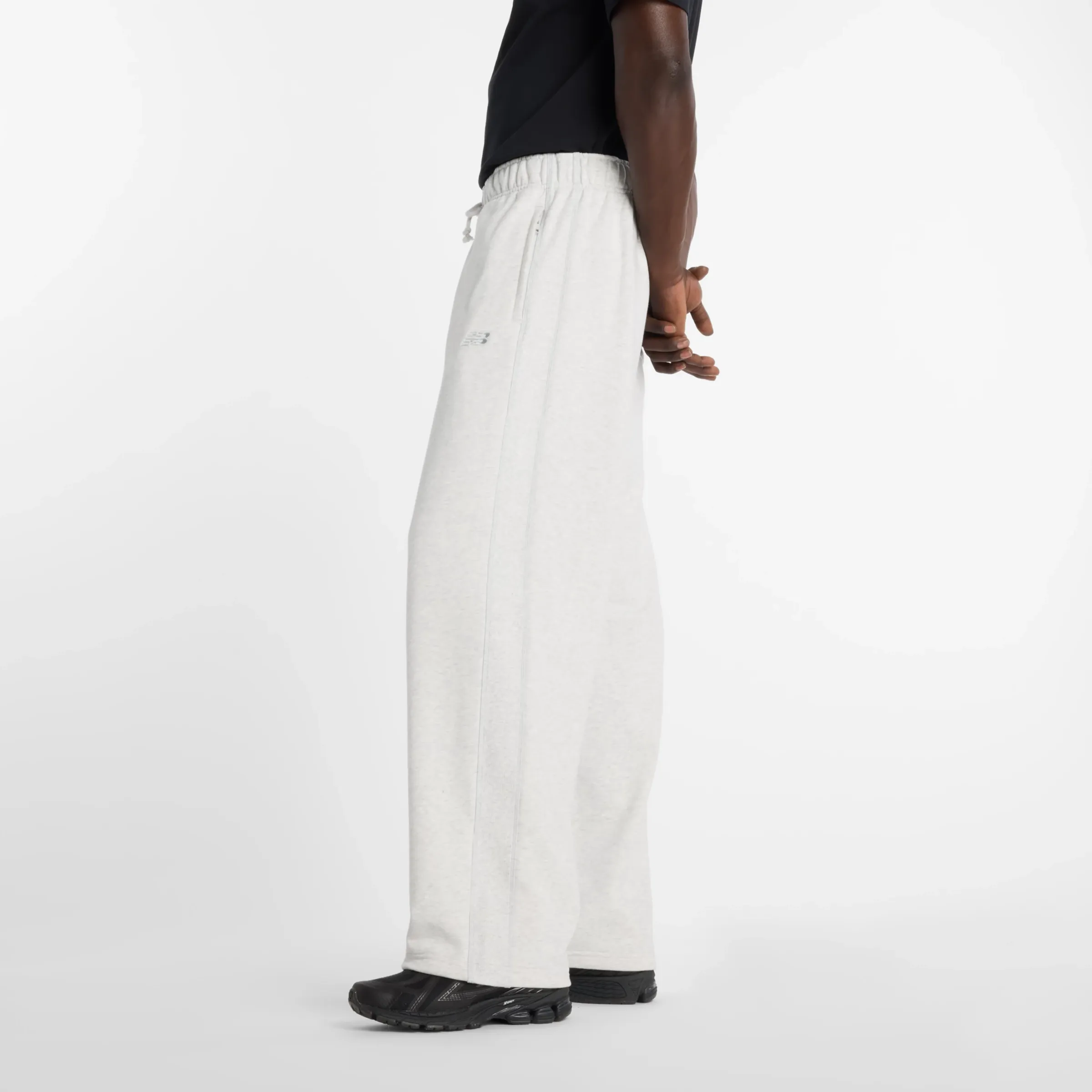 000000_New-Balance-Athletics-French-Terry-Pant_ASH-HEATHER_MP53504AHH_img1