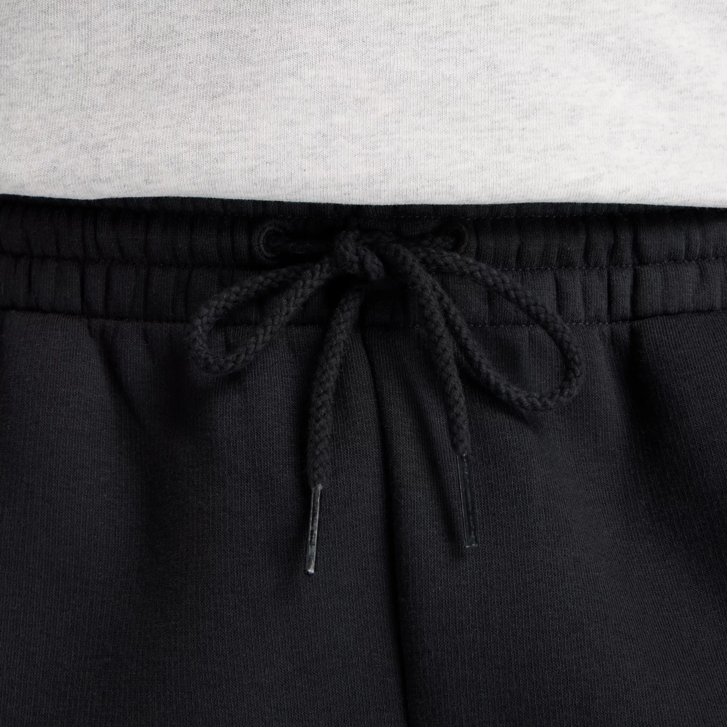 000000_New-Balance-Athletics-Trackside-Fleece-Pant_BLACK-CASTLEROCK_MB61M77EBK_img4