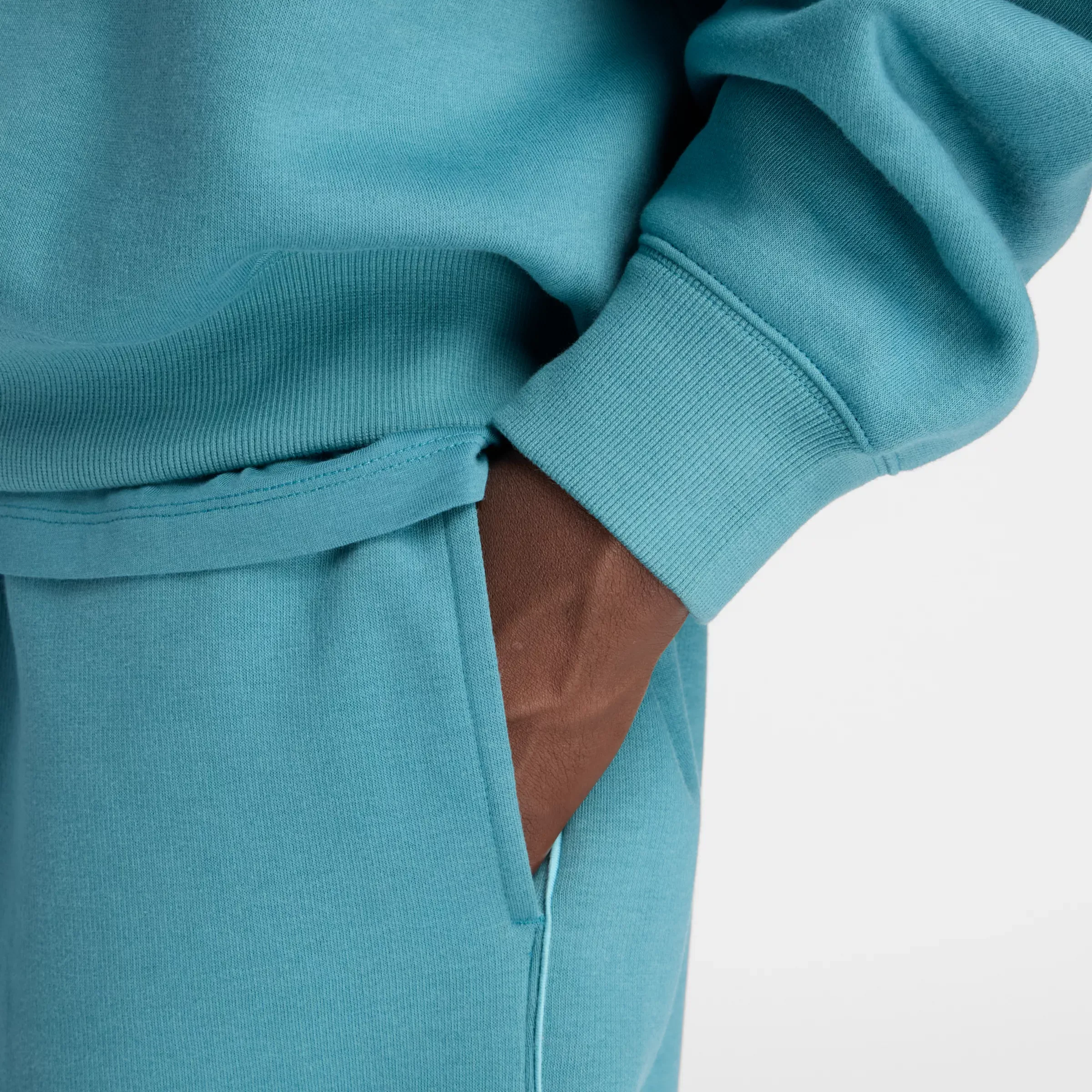 000000_New-Balance-Athletics-Trackside-Fleece-Crew_TEAL_MT61U4JOAAZ_img4