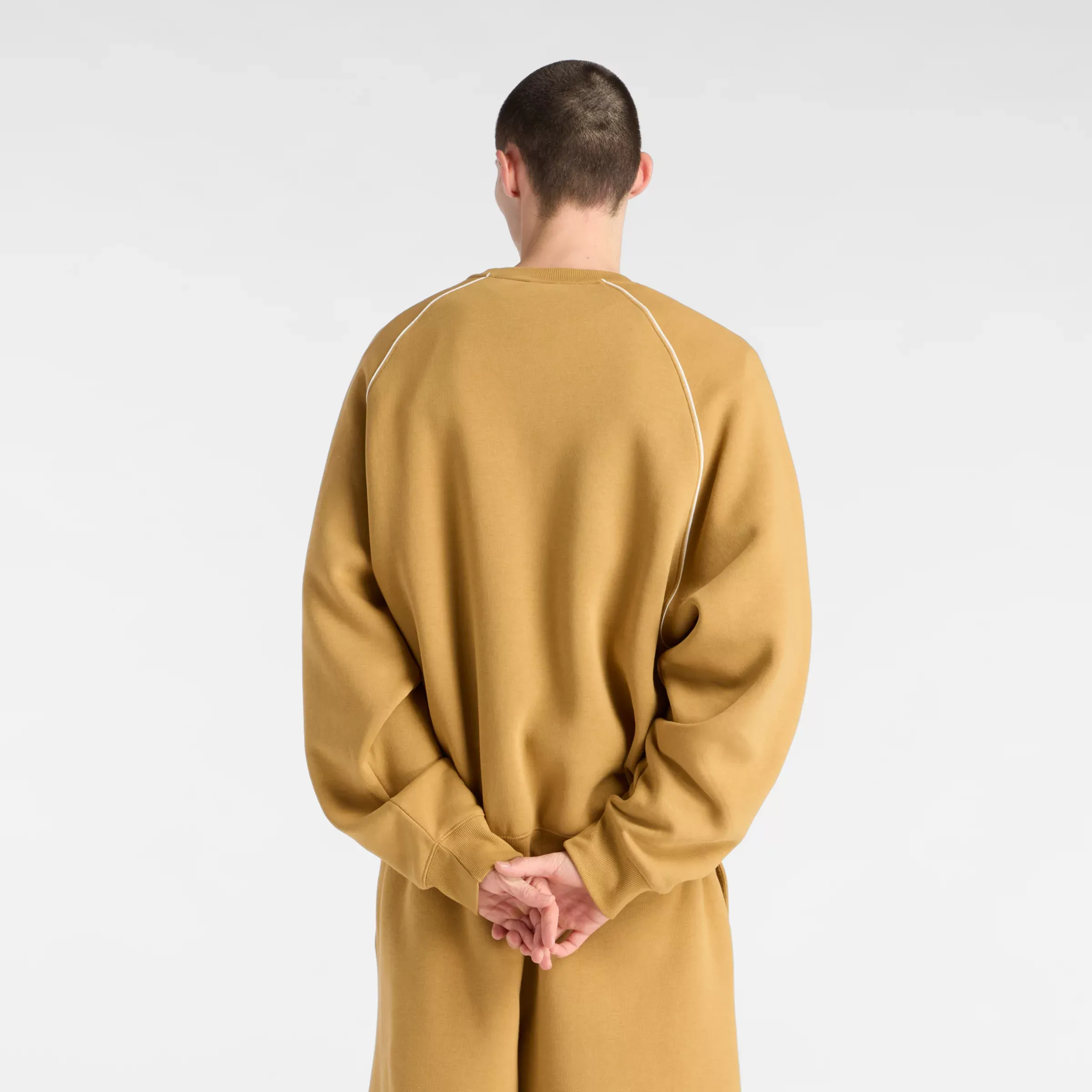 000000_New-Balance-Athletics-Trackside-Fleece-Crew_STUCCO-SEA-SALT_MT61U4JOABG_img3