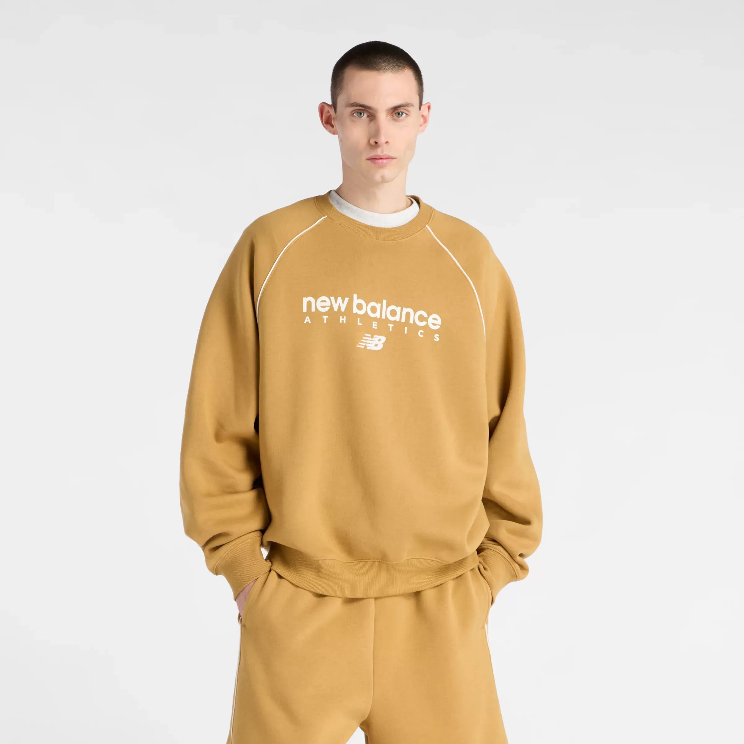 000000_New-Balance-Athletics-Trackside-Fleece-Crew_STUCCO-SEA-SALT_MT61U4JOABG_img0